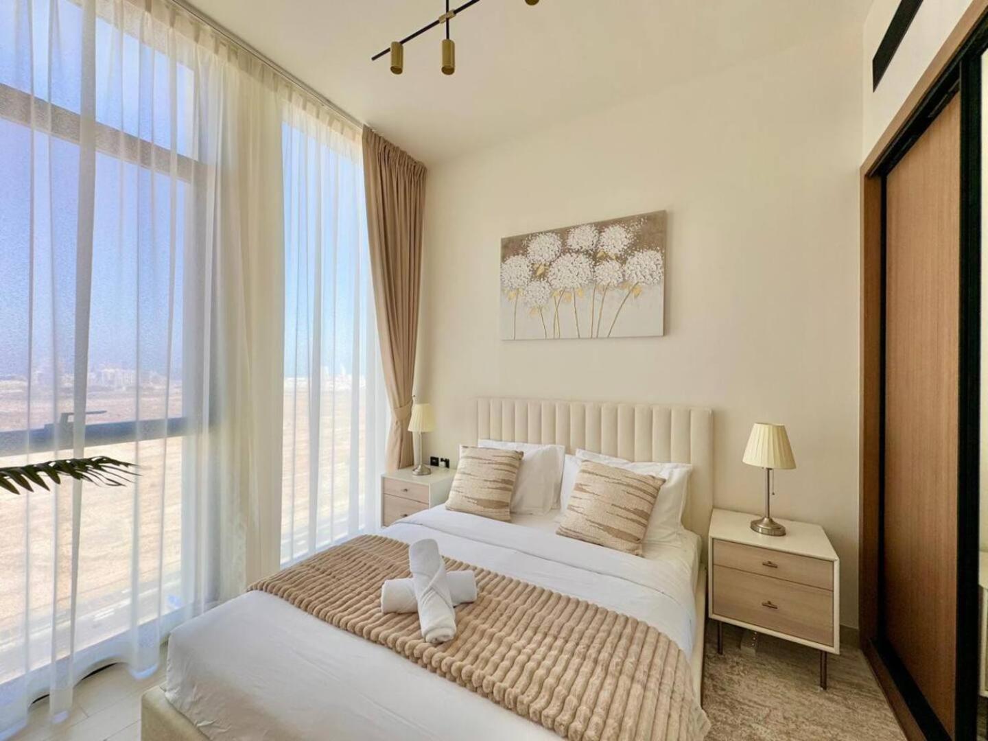 2br Royal W Private Pool In Jvc