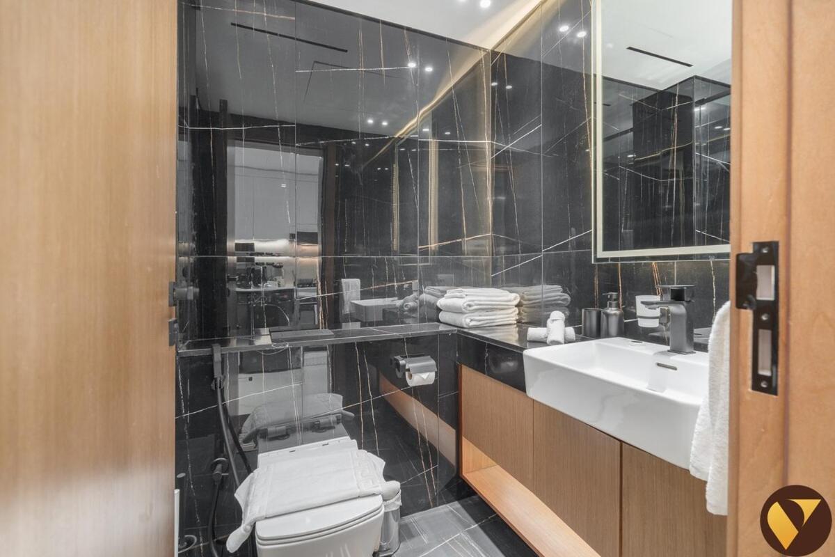 Vogue Binghatti Galaxy In Jvc - Jumeirah Village Circle * Dubai