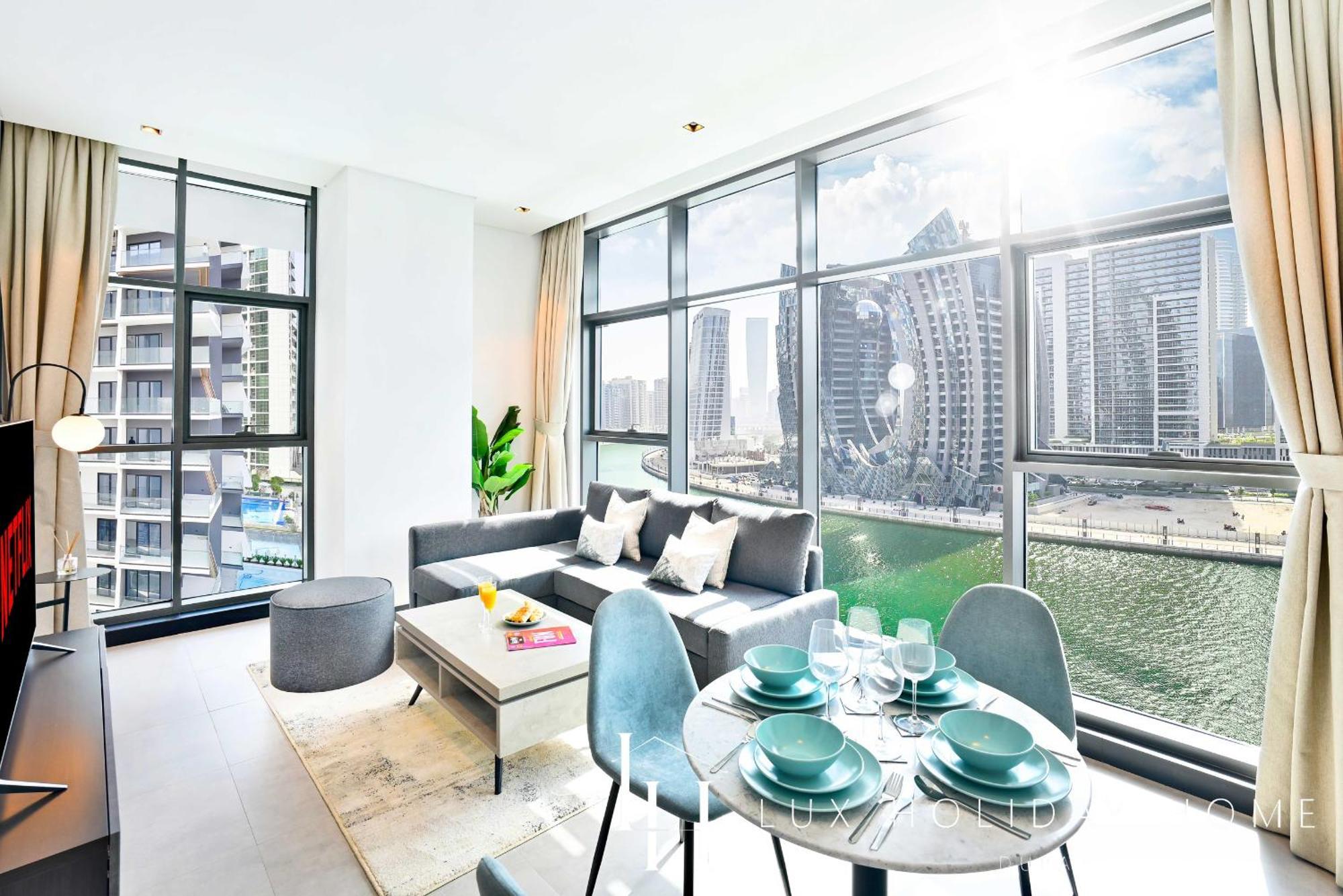 Lux The 15 Northside Burj Khalifa View