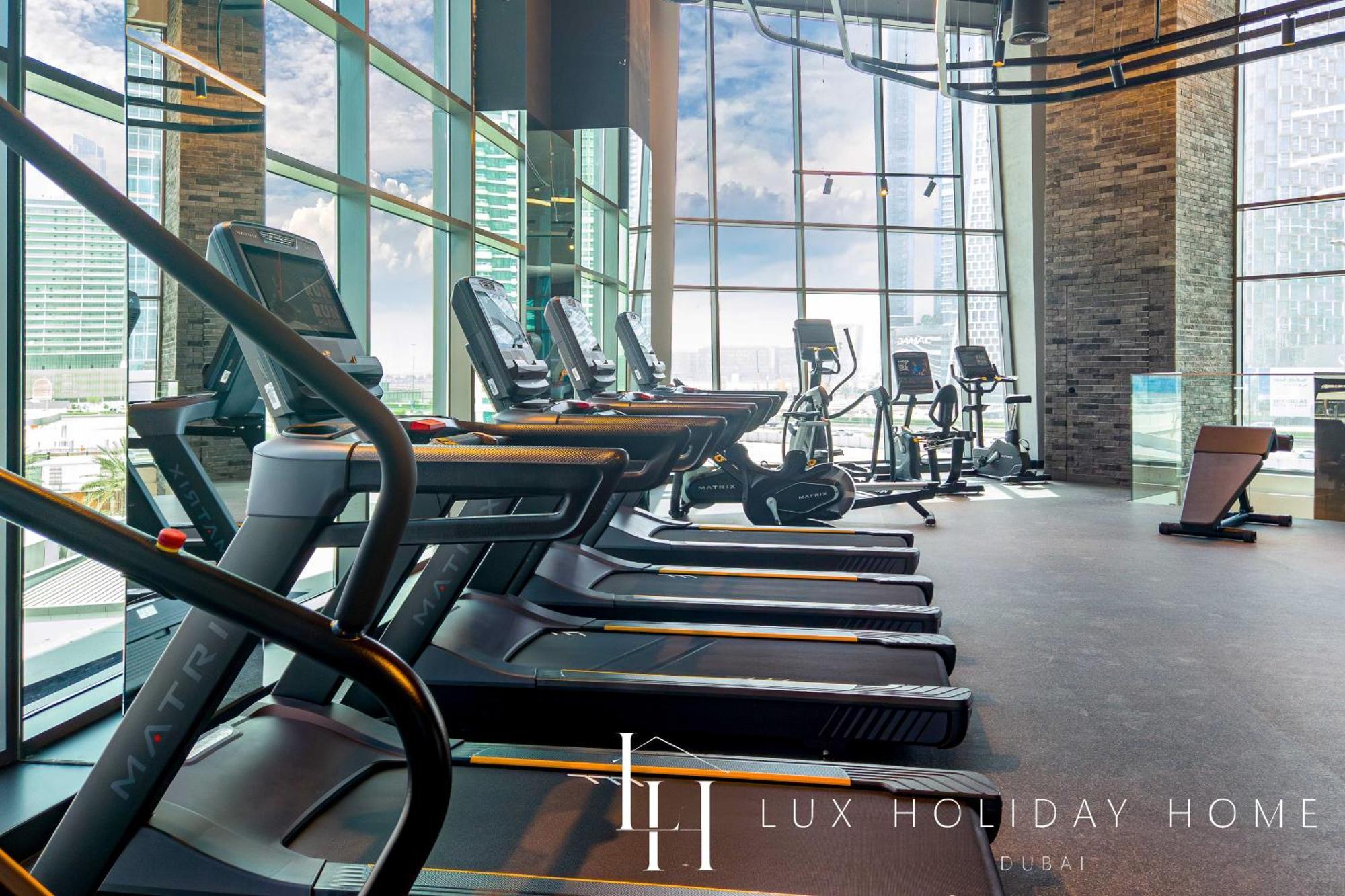 Lux The 15 Northside Burj Khalifa View Apartment