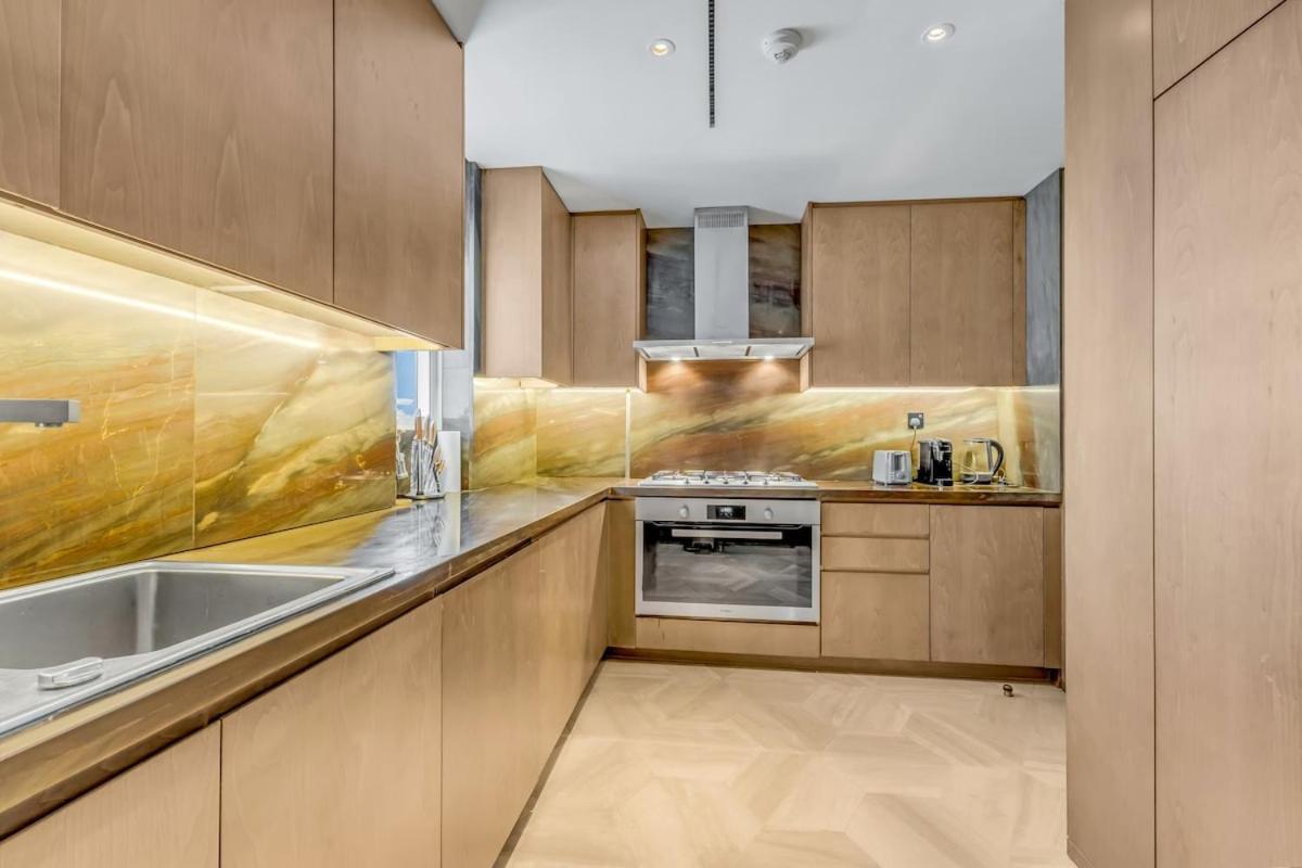 Luxury Penthouses View At Five * Dubai