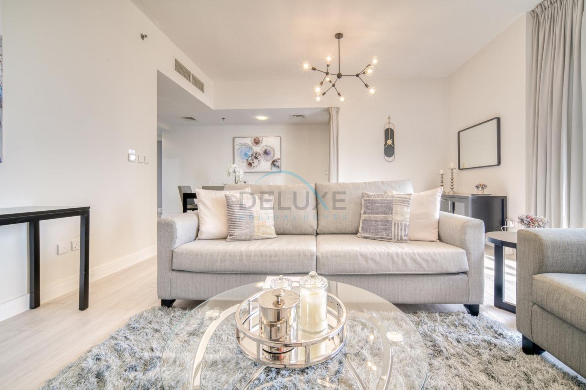 High Floor 2br With A View Of The Marina Canal Steps Away From The , Shams 1, Jbr By Deluxe Homes Apartment *