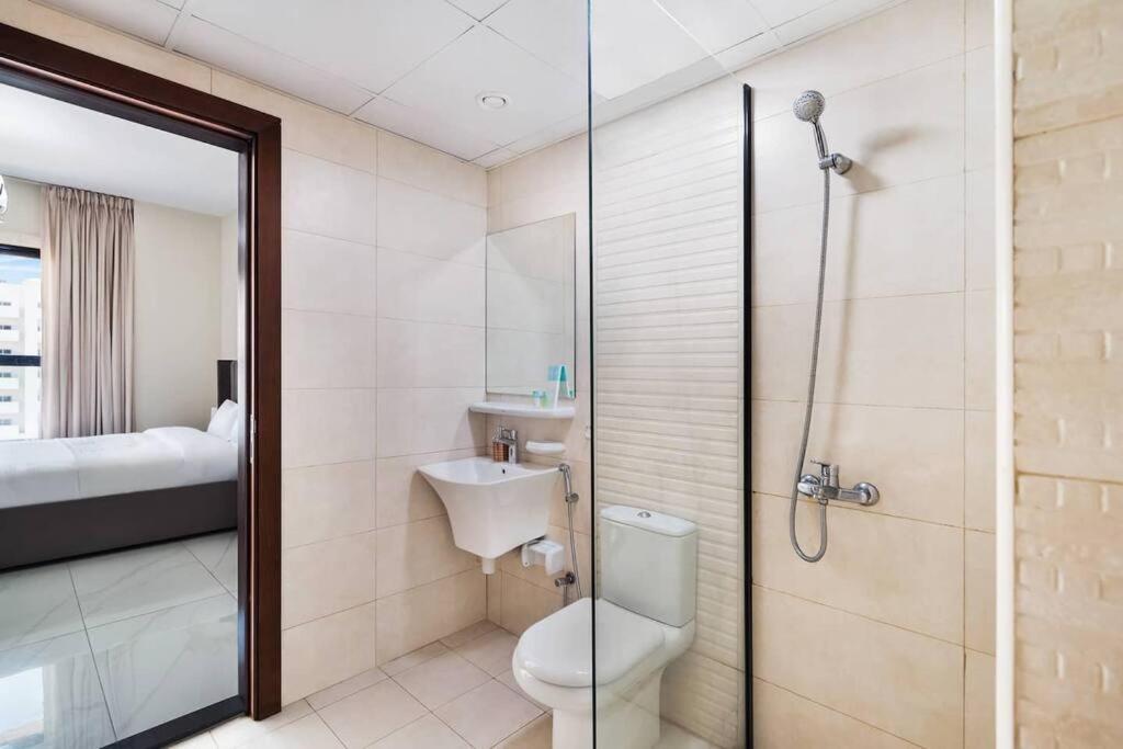 Super Elegant 1bhk - Bnh Tower Dubai