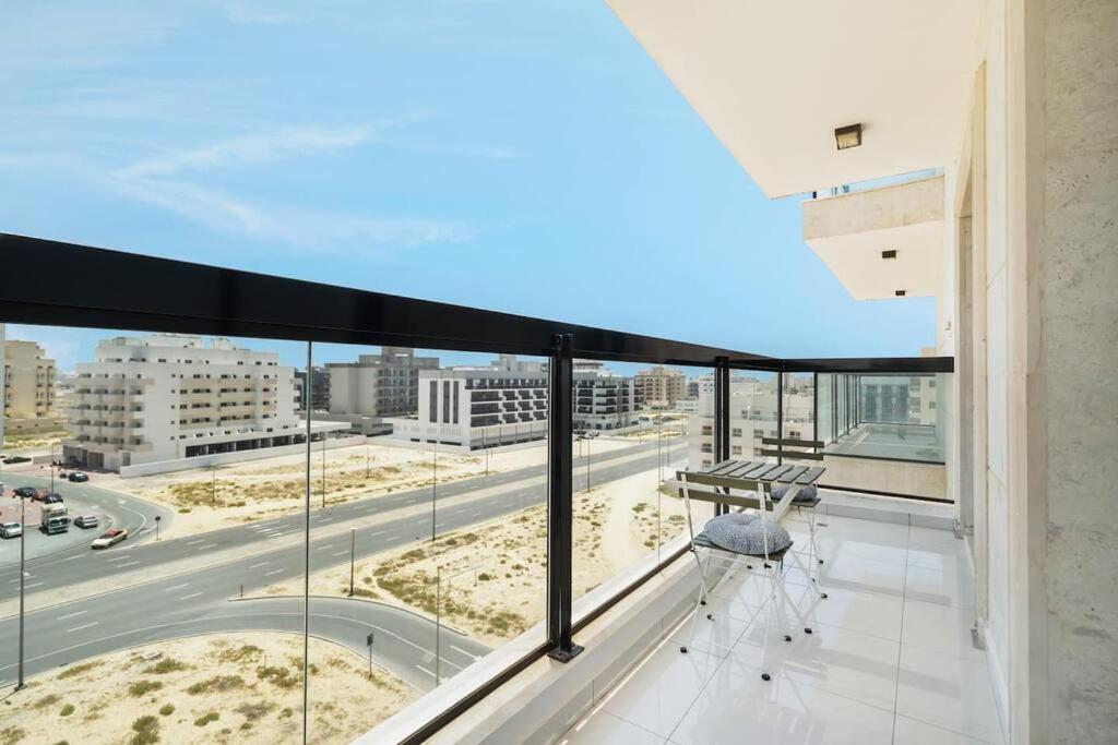 Super Elegant 1bhk - Bnh Tower Dubai