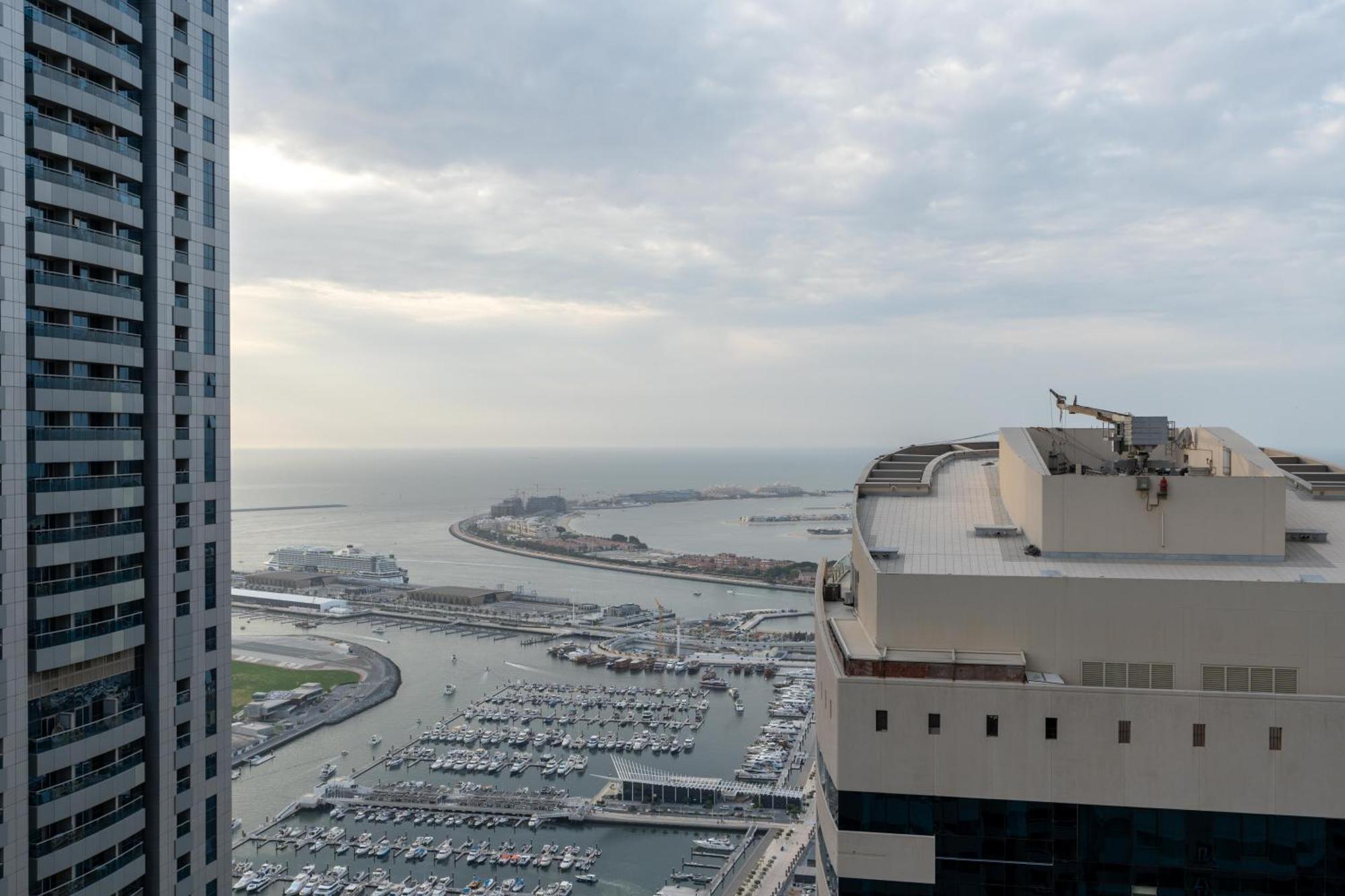 Samaya - Marina Walk Luxurious Apts * Dubai