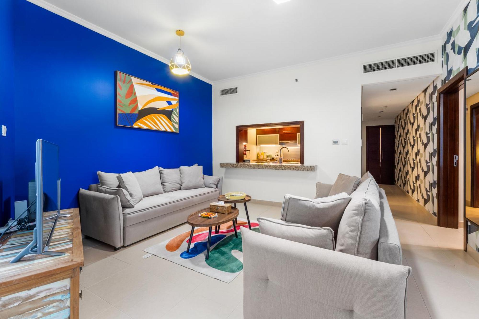 Flash Sale- Burj Khalifa View- 5mn Walk To Mall - Burj Views Tower- Stylish 1bdr Apartment- Convenient Location Apartment Dubai