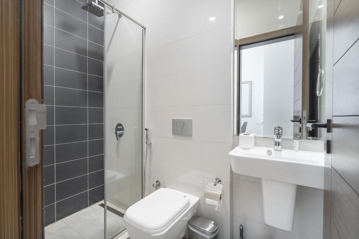 Stylish 2-bedroom Perfect For Family In Jvc Dubai