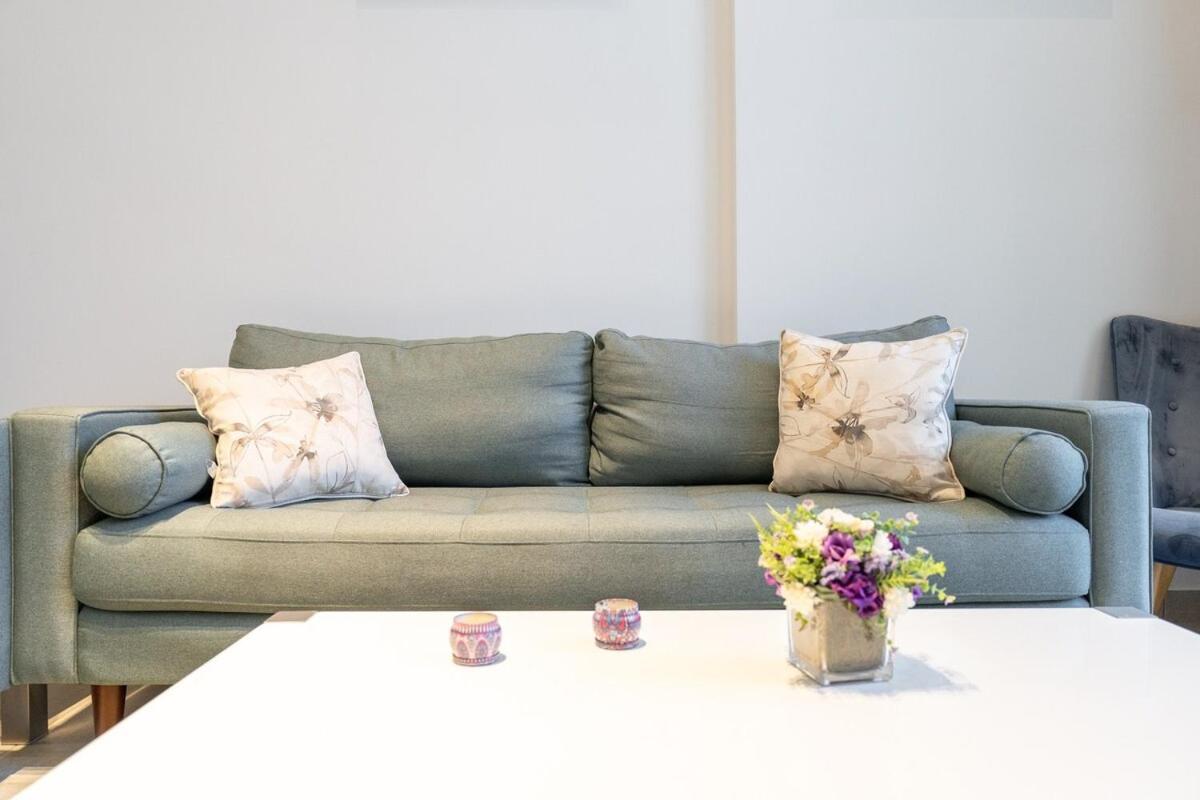 Stylish 2-bedroom Perfect For Family In Jvc Apartment