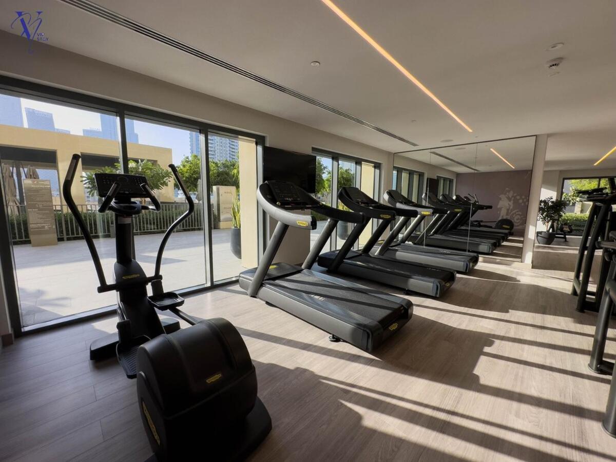 Apartment Burj Royale-modern 1bdr With Balcony In Downtown *