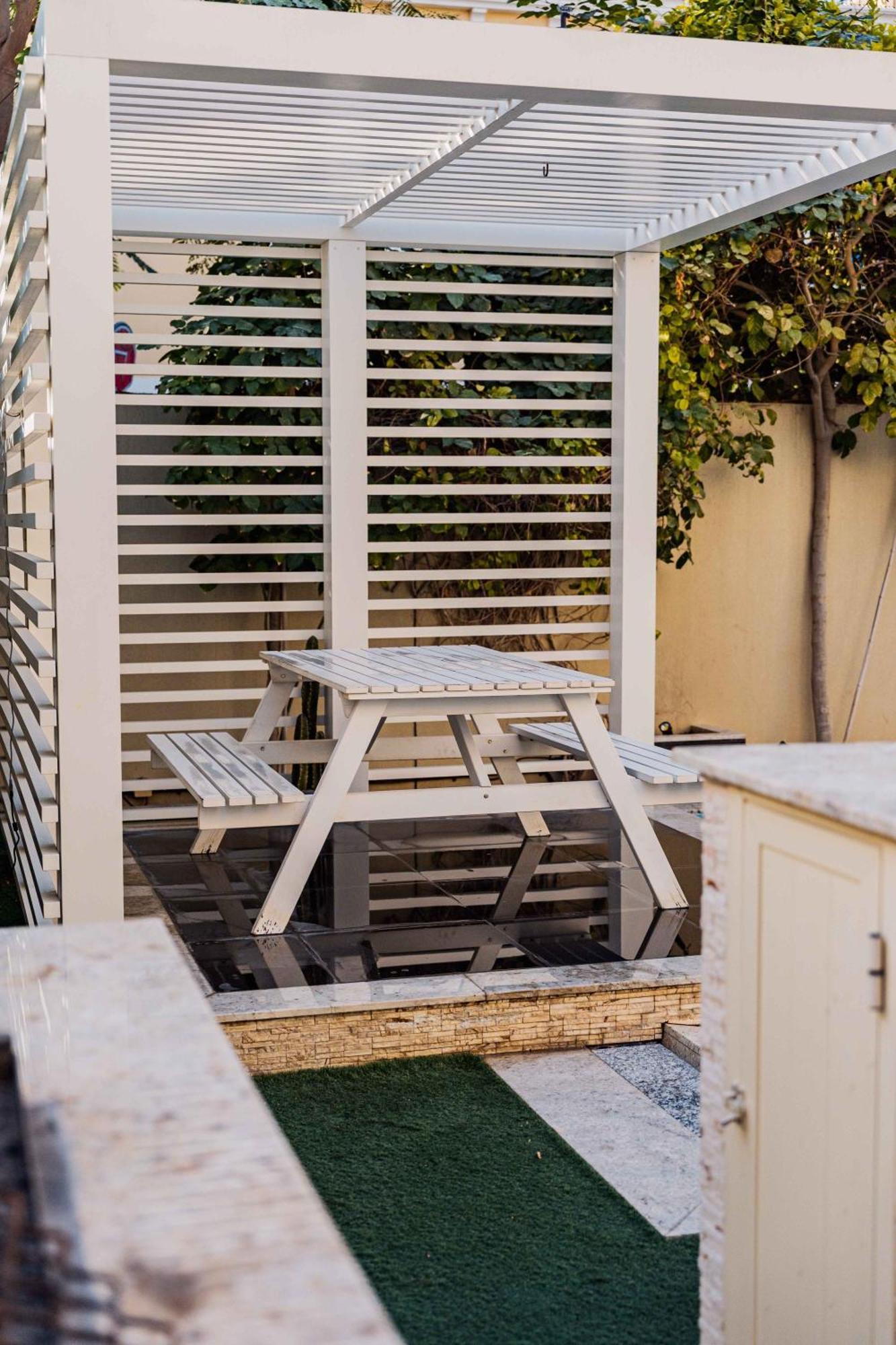 Stunning 4br Jumeira Park With Pool And Jacuzzi *
