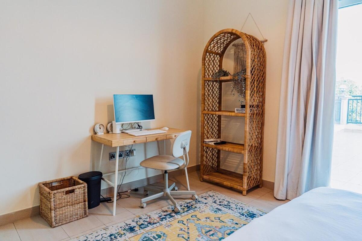 Stunning 4br Jumeira Park With Pool And Jacuzzi