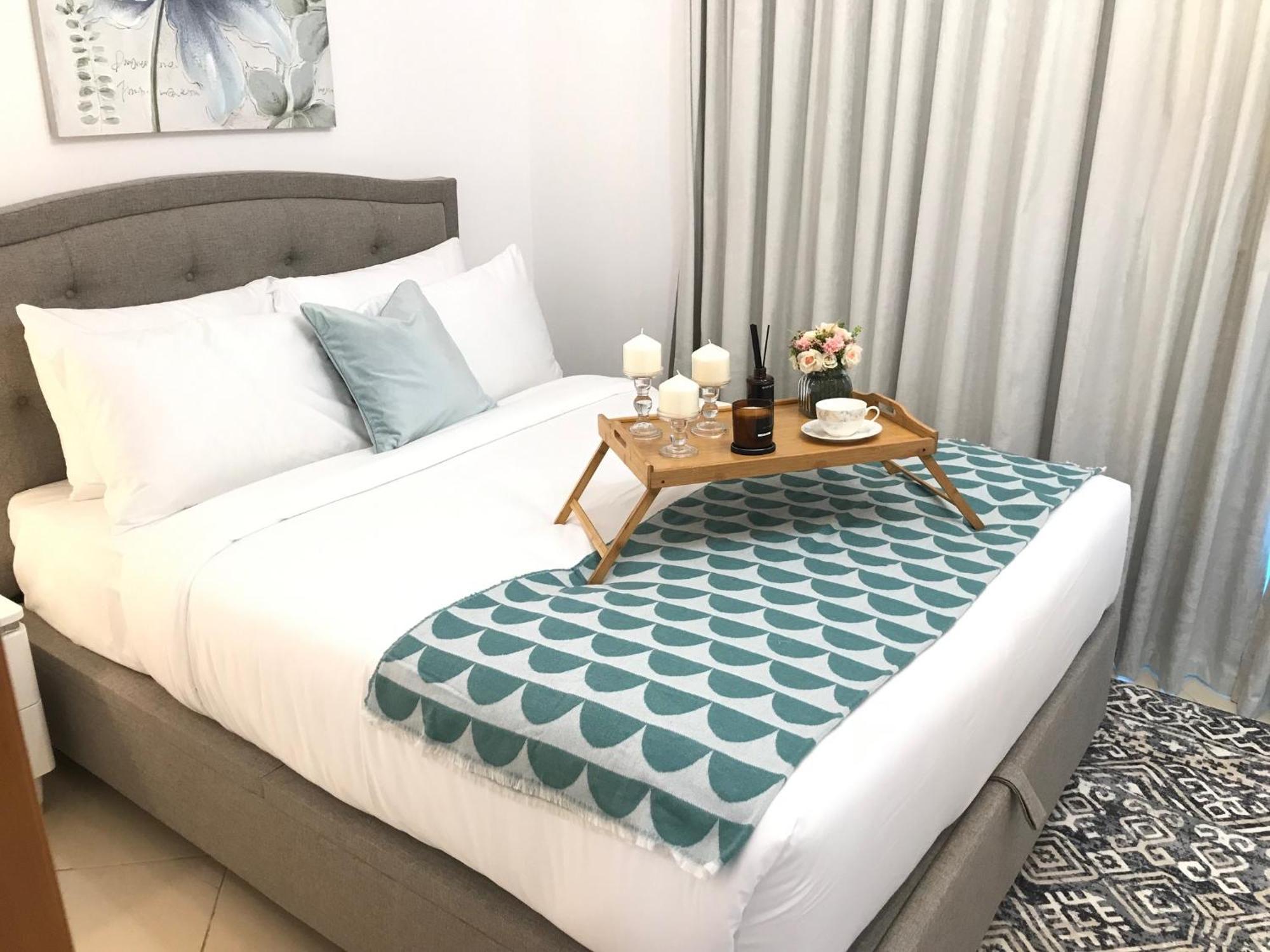 Cozy One Bedroom Close To And Metro Station Apartment Dubai