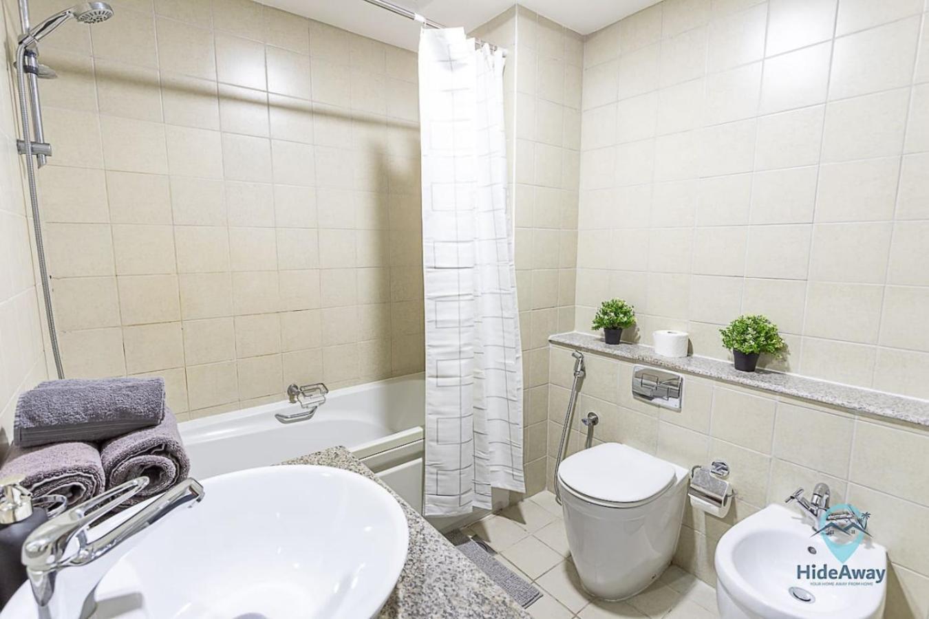 1br Modern, Stylish Mins To Marina Dubai