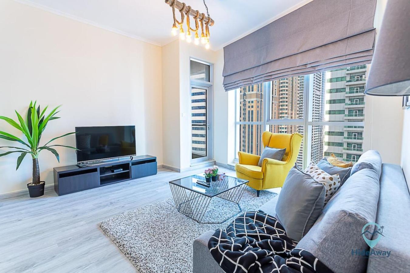 1br Modern, Stylish Mins To Marina Apartment
