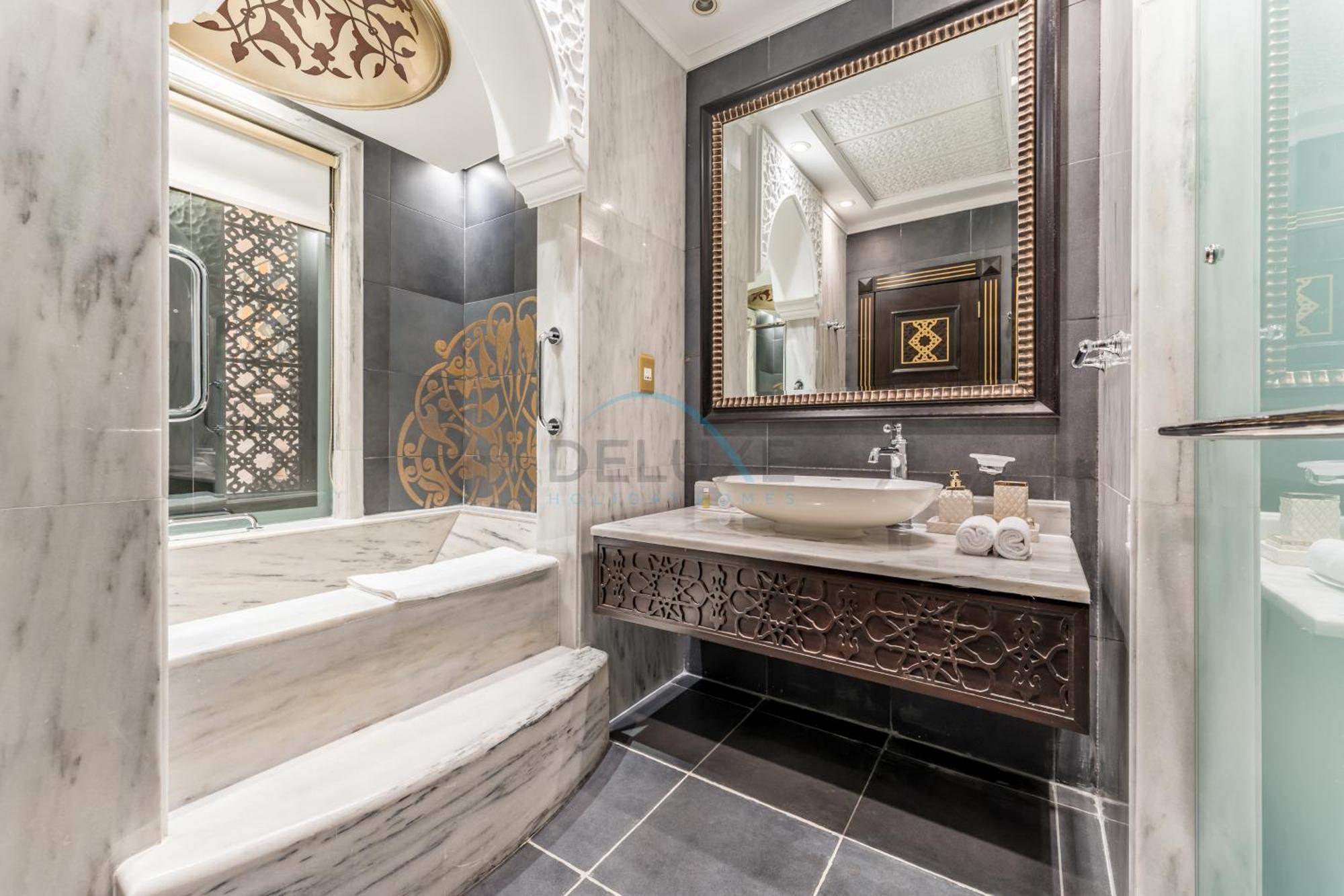 Near 5br And Assistant With Private Pool And Balcony, Jumeirah Zabeel Saray Villa, Palm Jumeirah By Deluxe Homes Villa *