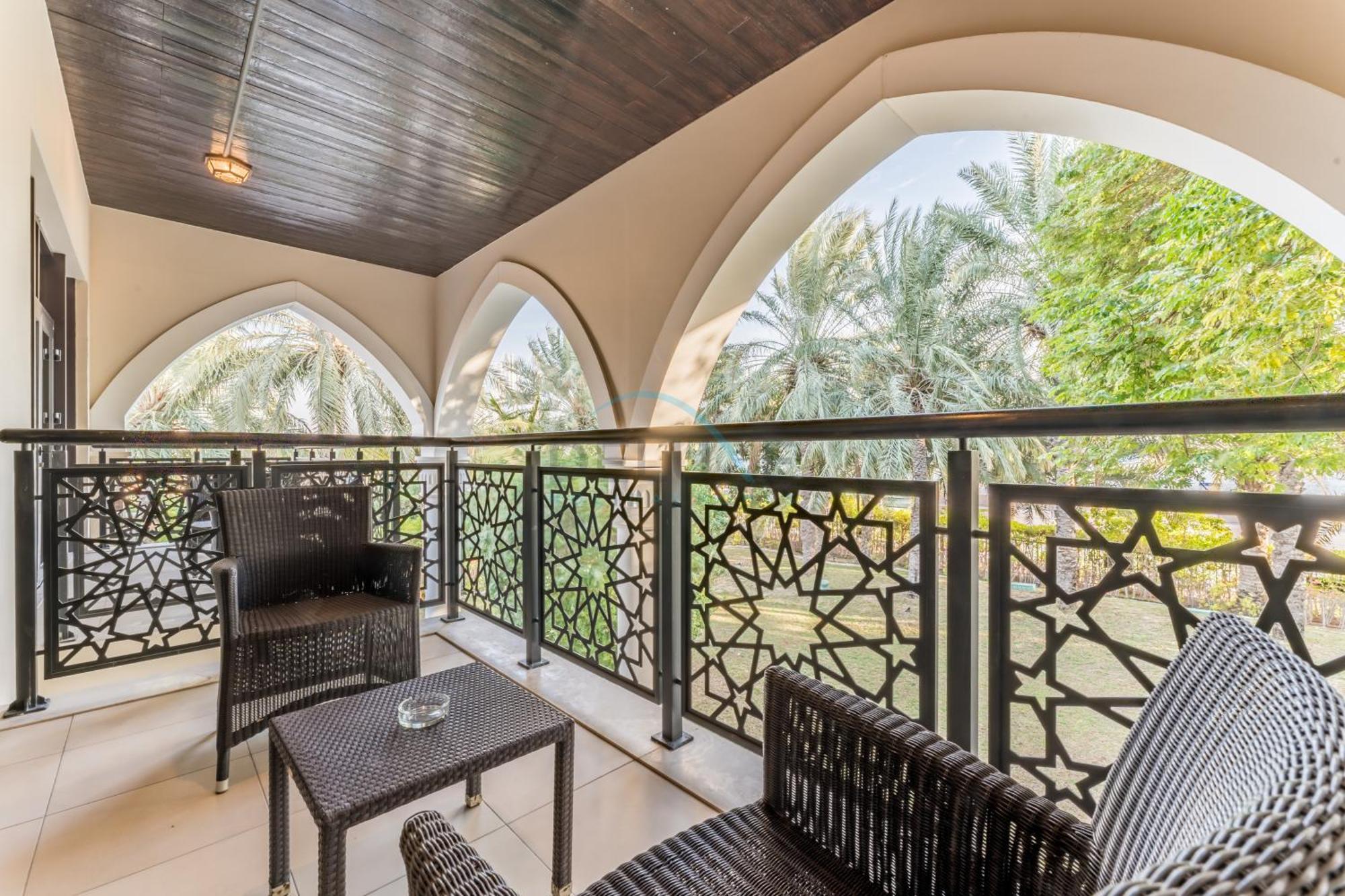 Villa Near 5br And Assistant With Private Pool And Balcony, Jumeirah Zabeel Saray Villa, Palm Jumeirah By Deluxe Homes *