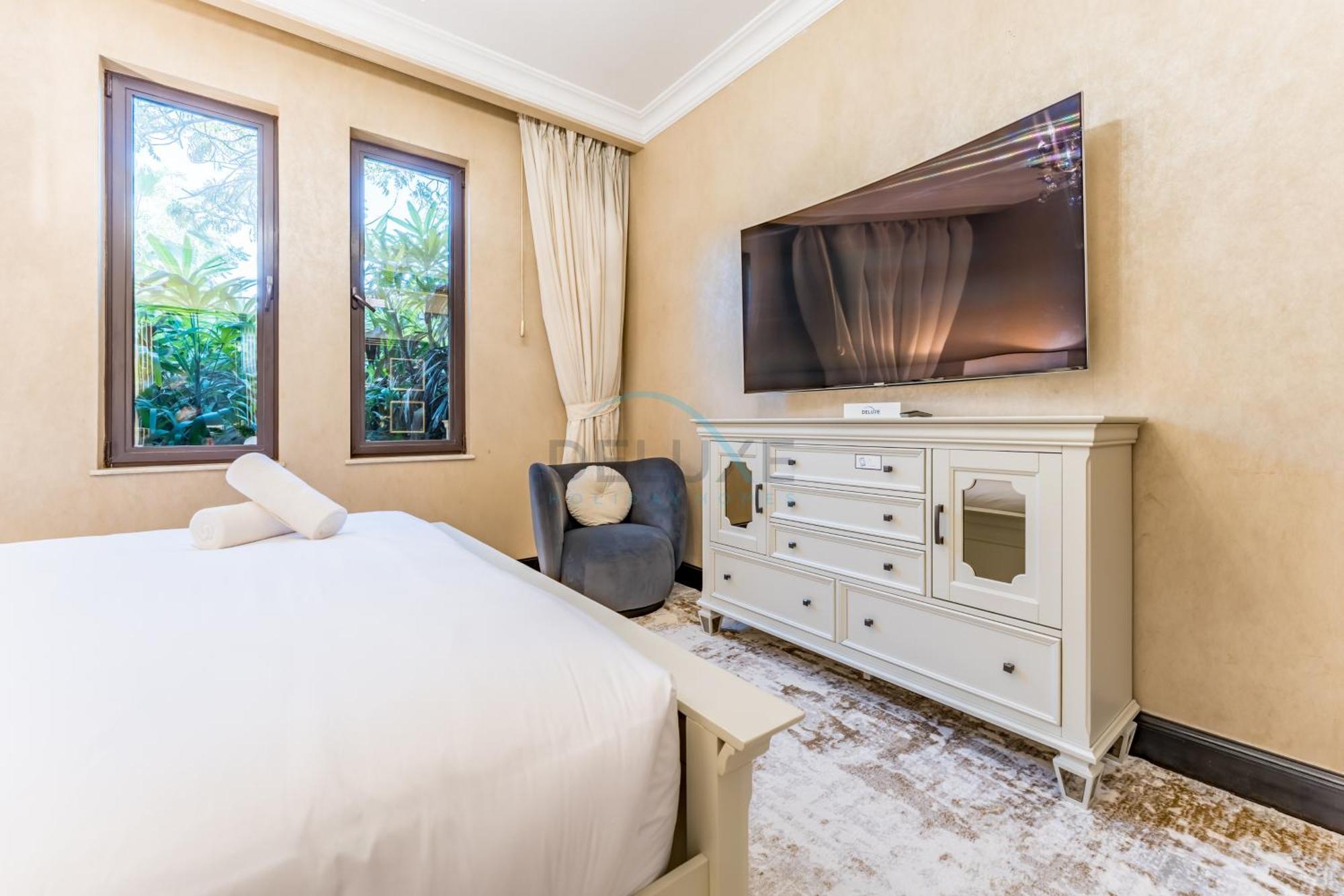 Near 5br And Assistant With Private Pool And Balcony, Jumeirah Zabeel Saray Villa, Palm Jumeirah By Deluxe Homes Villa *