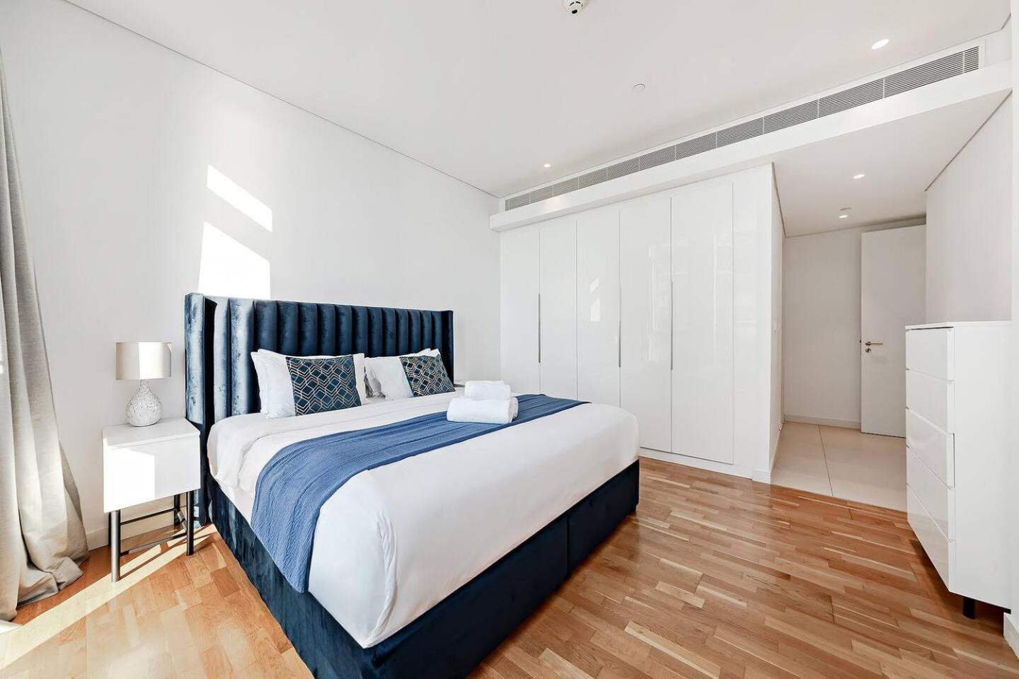 Bluewaters Sea View 2br Pool & Gym & Beachfront Dubai