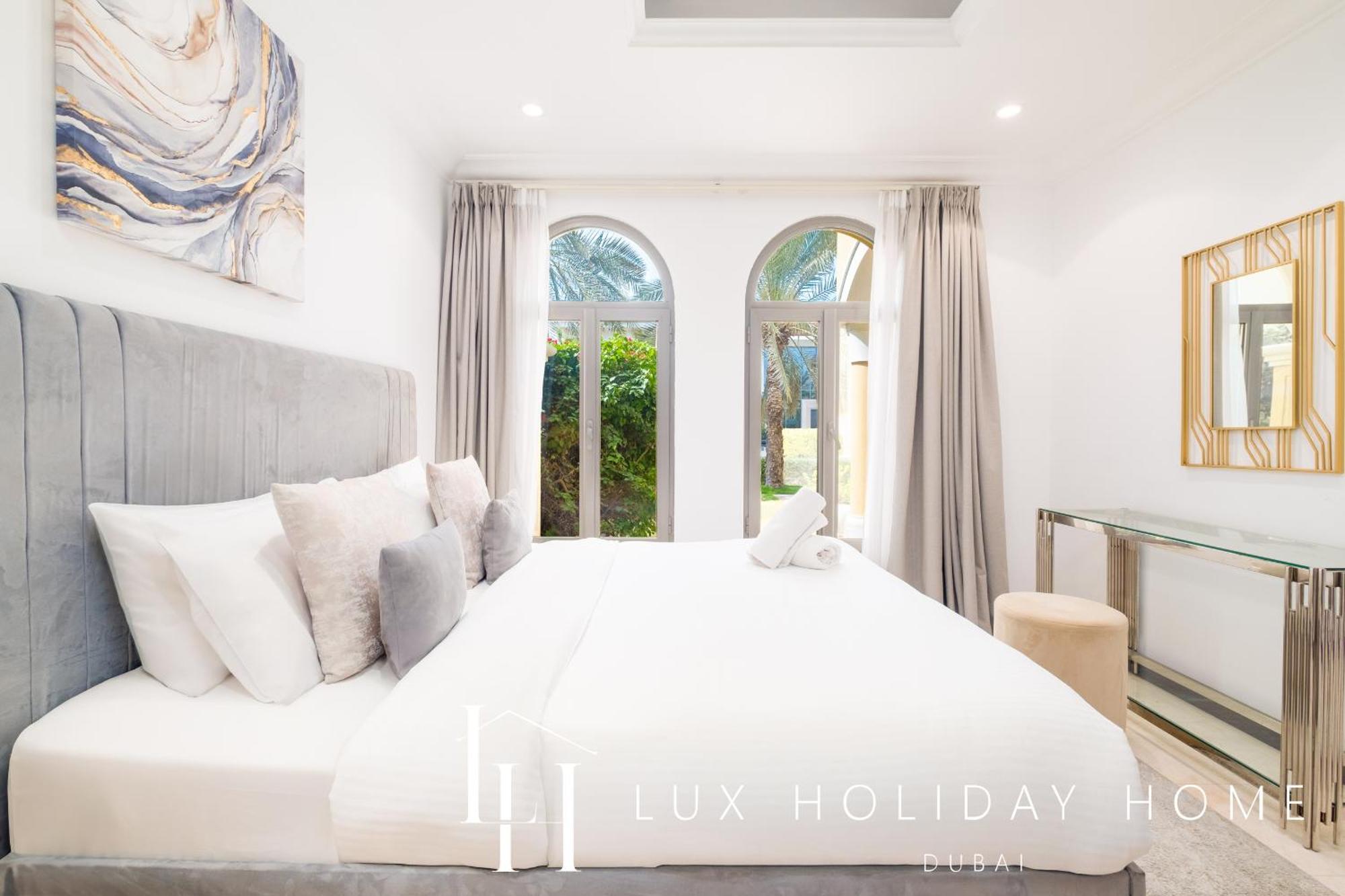 Villa Lux - The Ocean Pearl Dubai