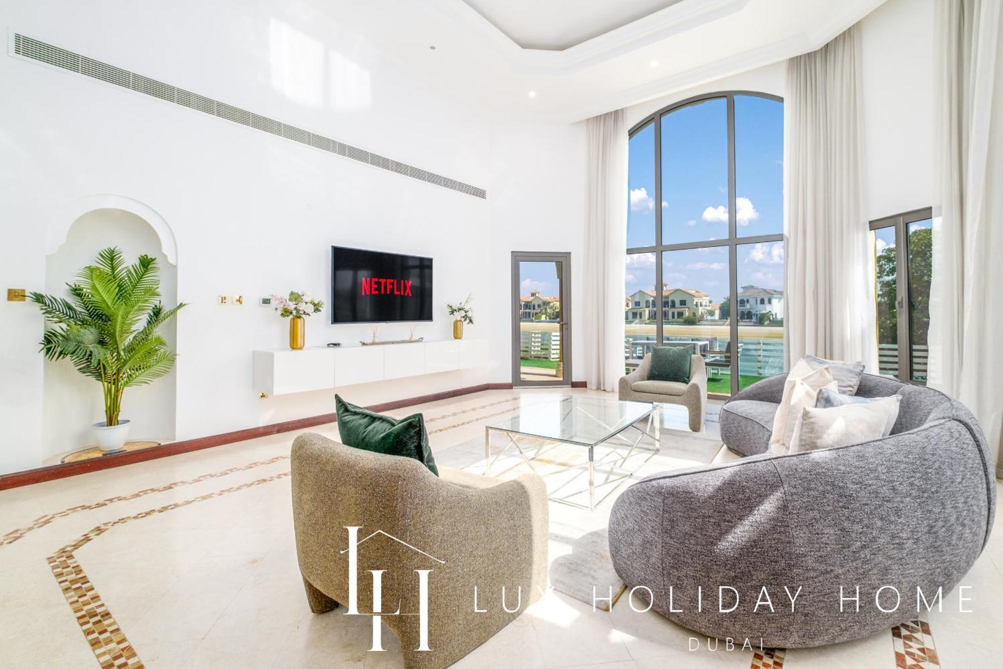 Lux - The Ocean Pearl * Dubai