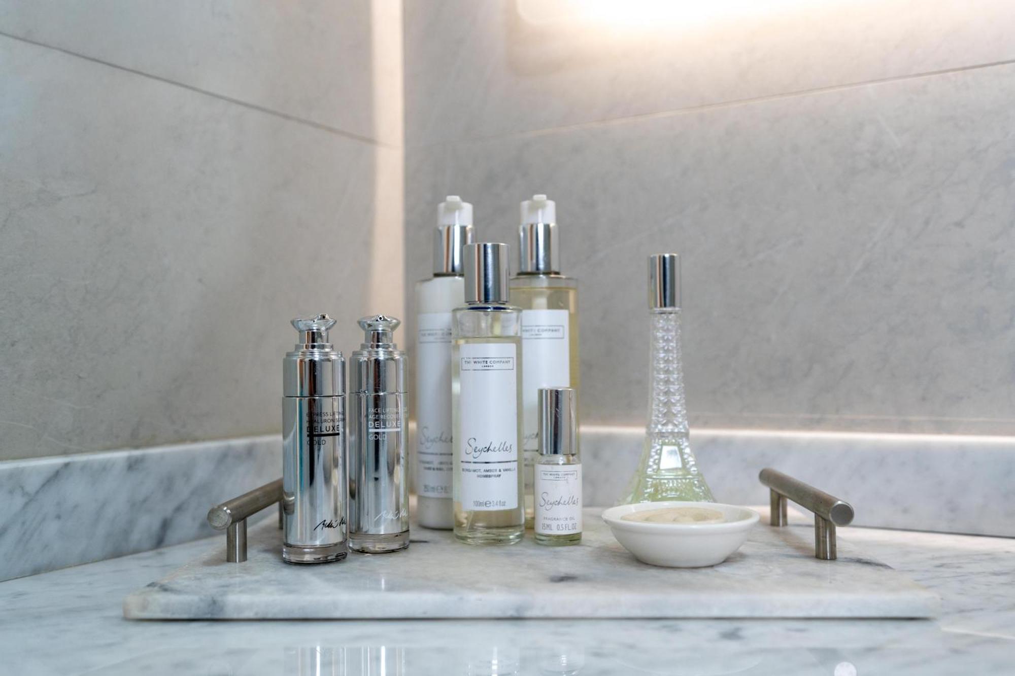 Samaya - Stylish - Jlt Apartment Dubai