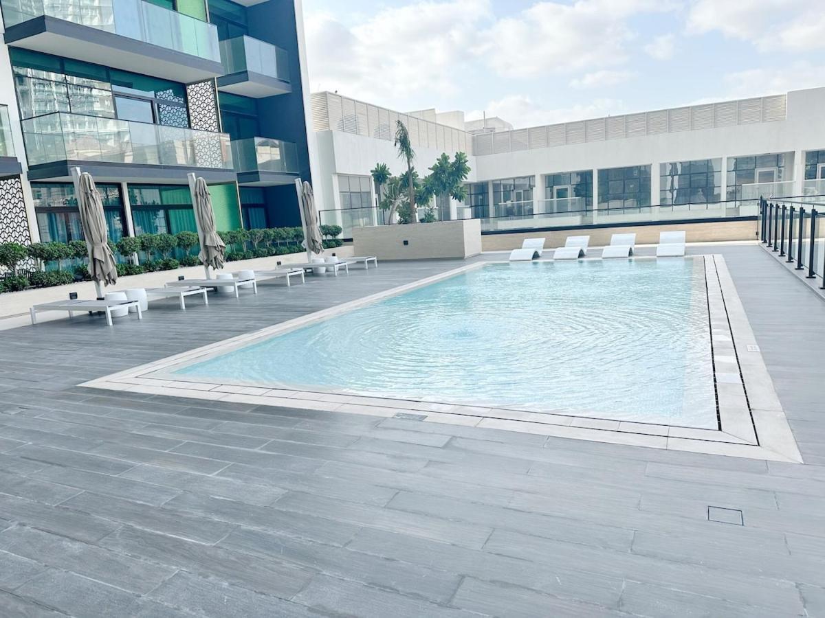 Luxury 2 Bedroom Unit, Prime Location Dubai