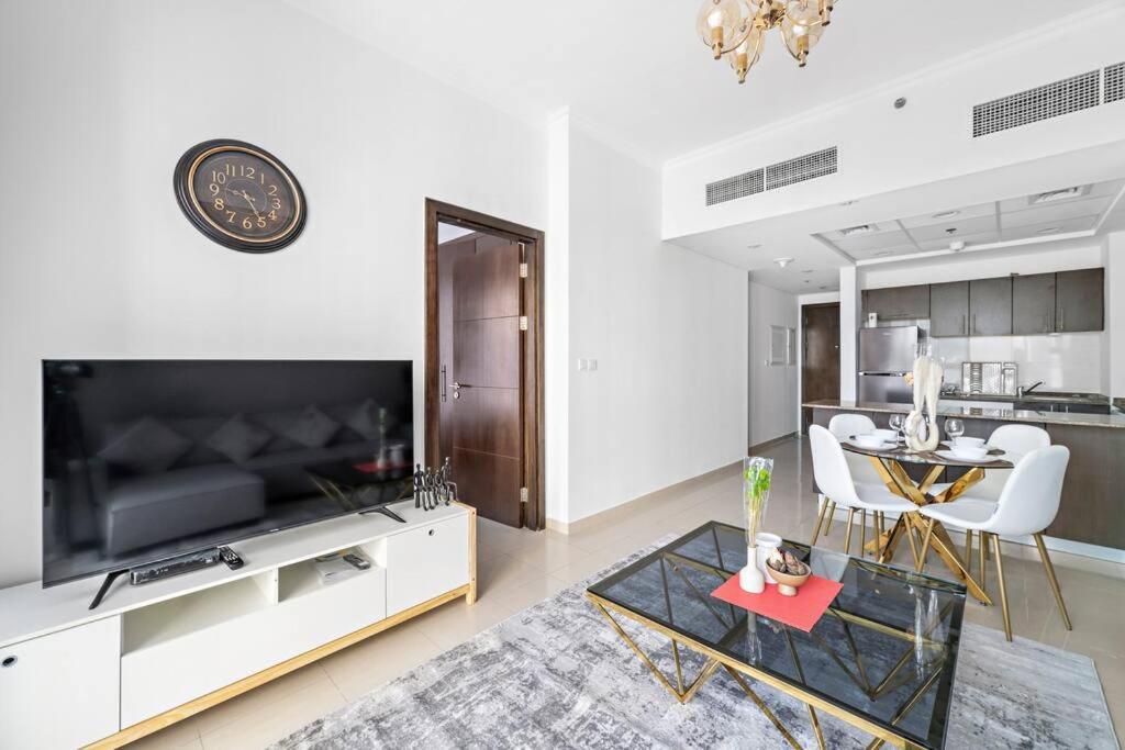 Stonetree - Elegant 1br With Amazing Building Facilities Apartment