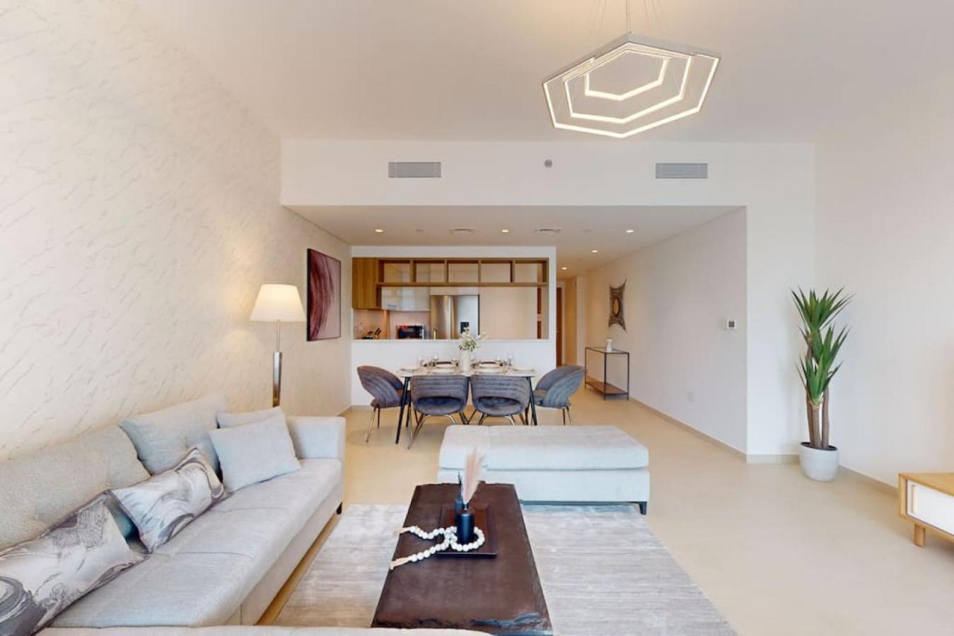 Downtown Views 2 - Gorgeous Three Bedroom