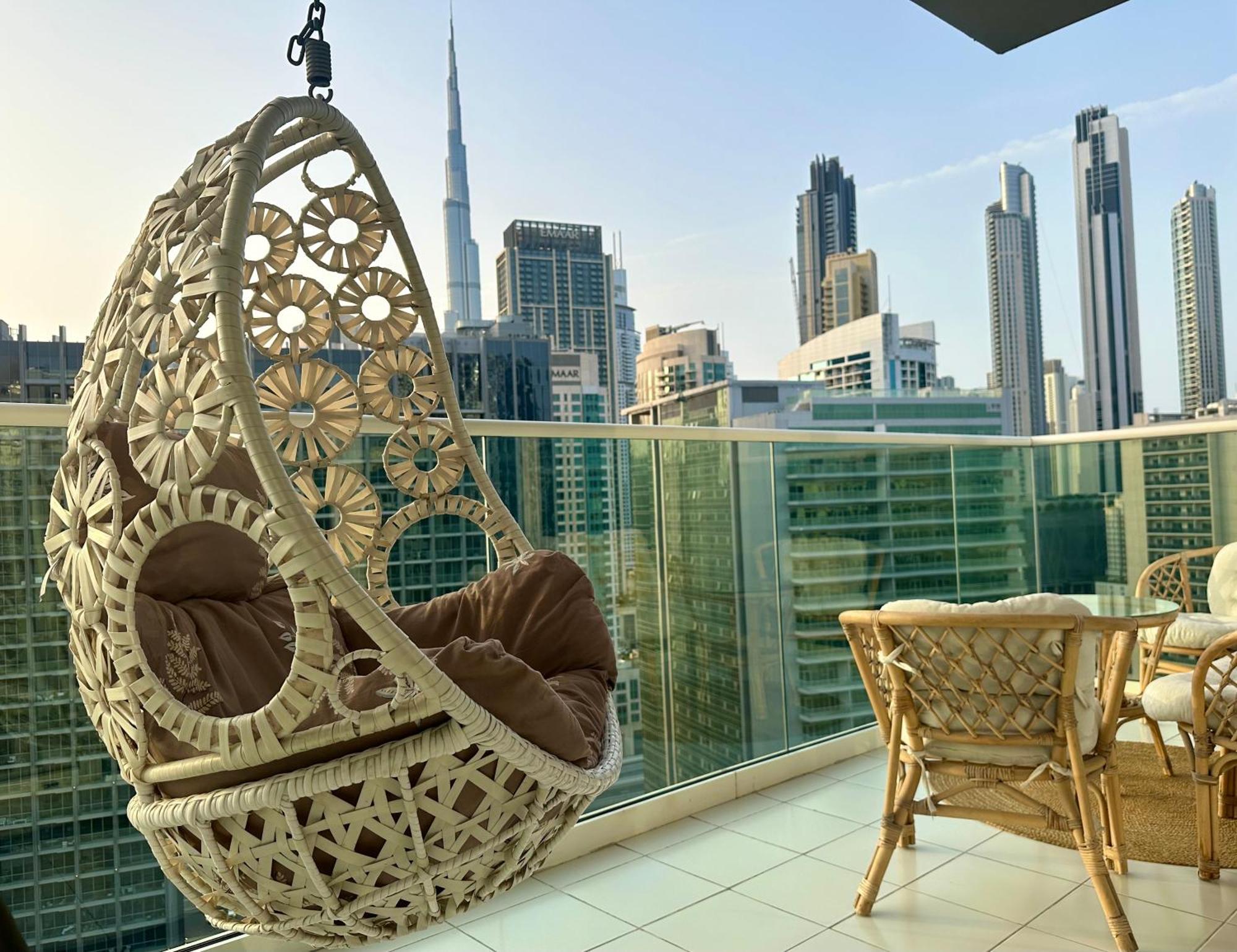 Burj Khalifa View Boho - Downtown Apartment *