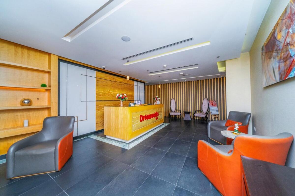 Stylish 1br In Business Bay *
