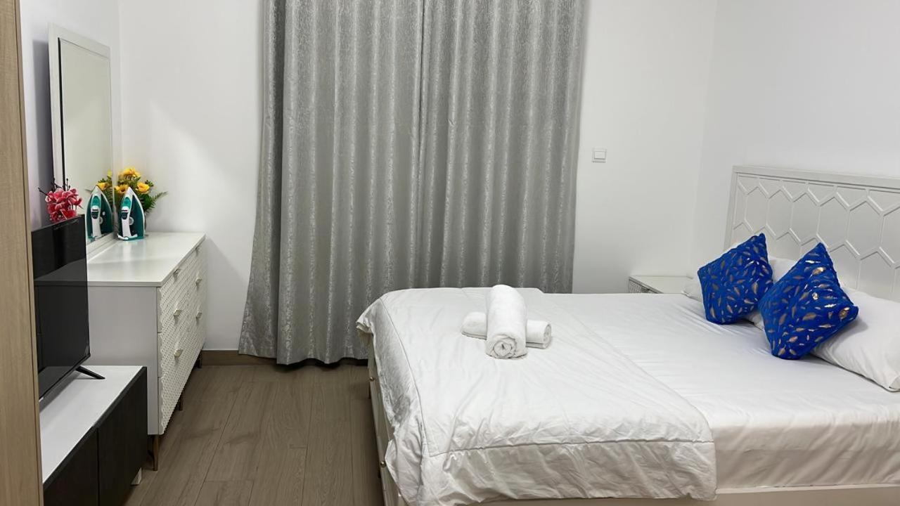 Life Llc Homestay Dubai
