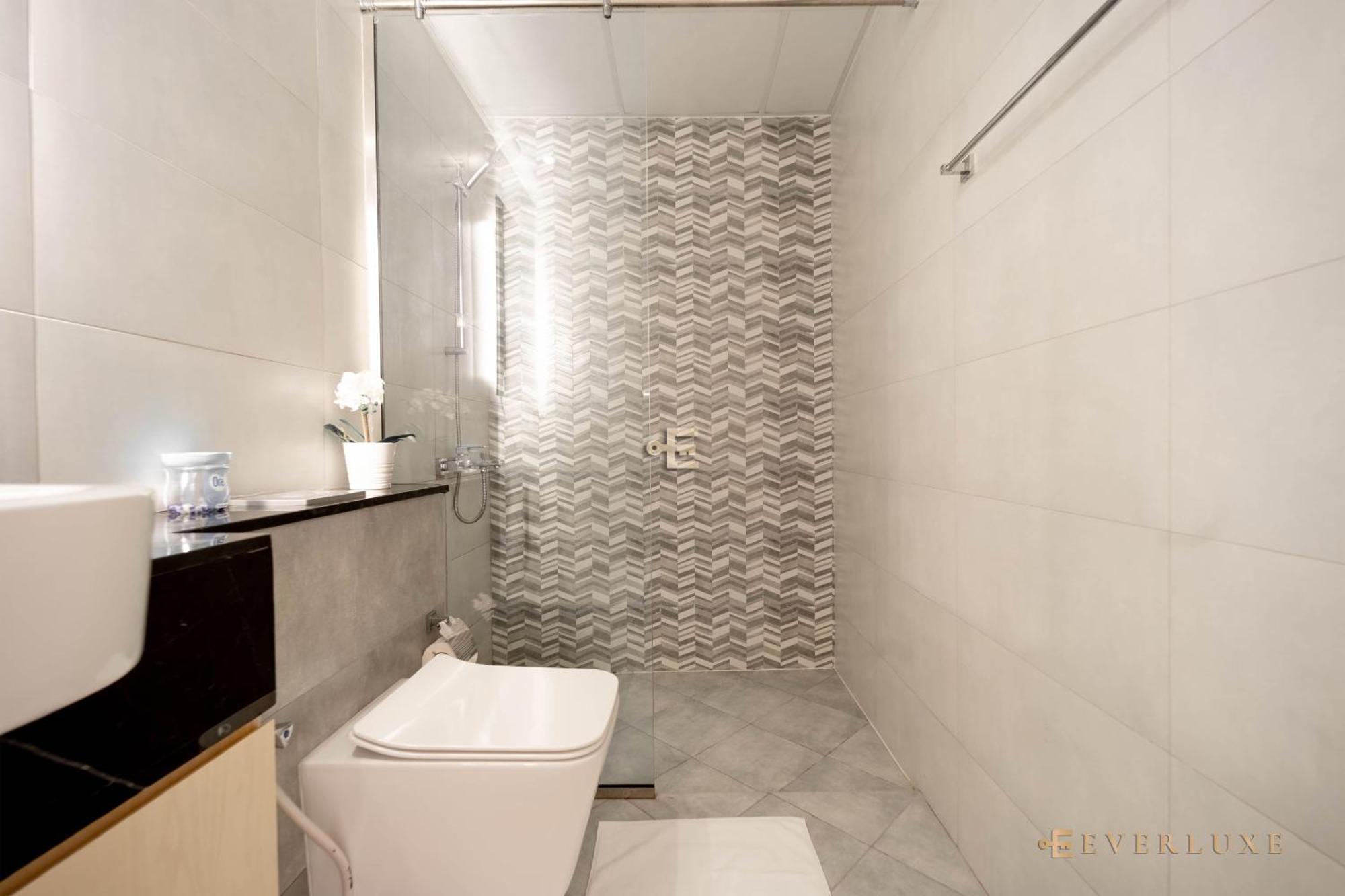 1-bedroom In Binghatti Avenue * Dubai