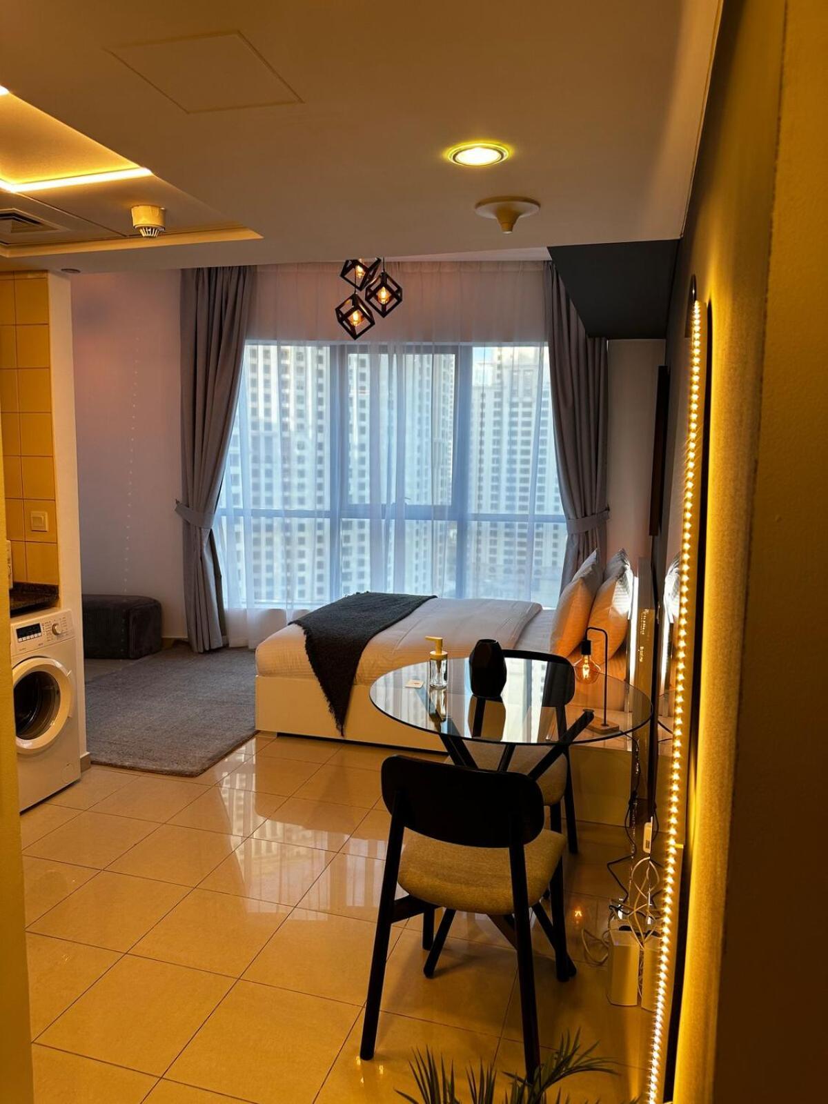 Modern In Marina, Jbr