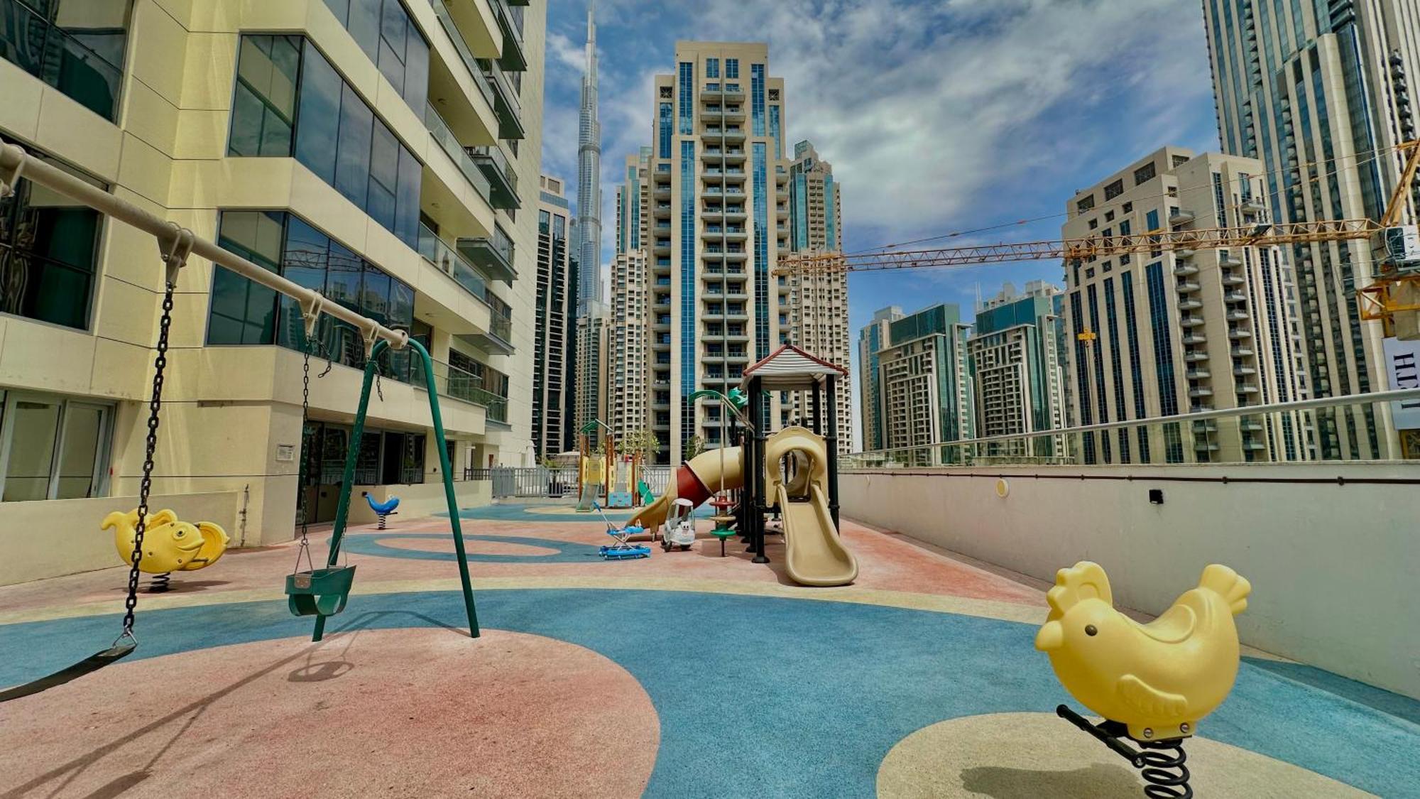 Spacious 3br And Maid Room, Balcony & Views By Bhavan Apartment *