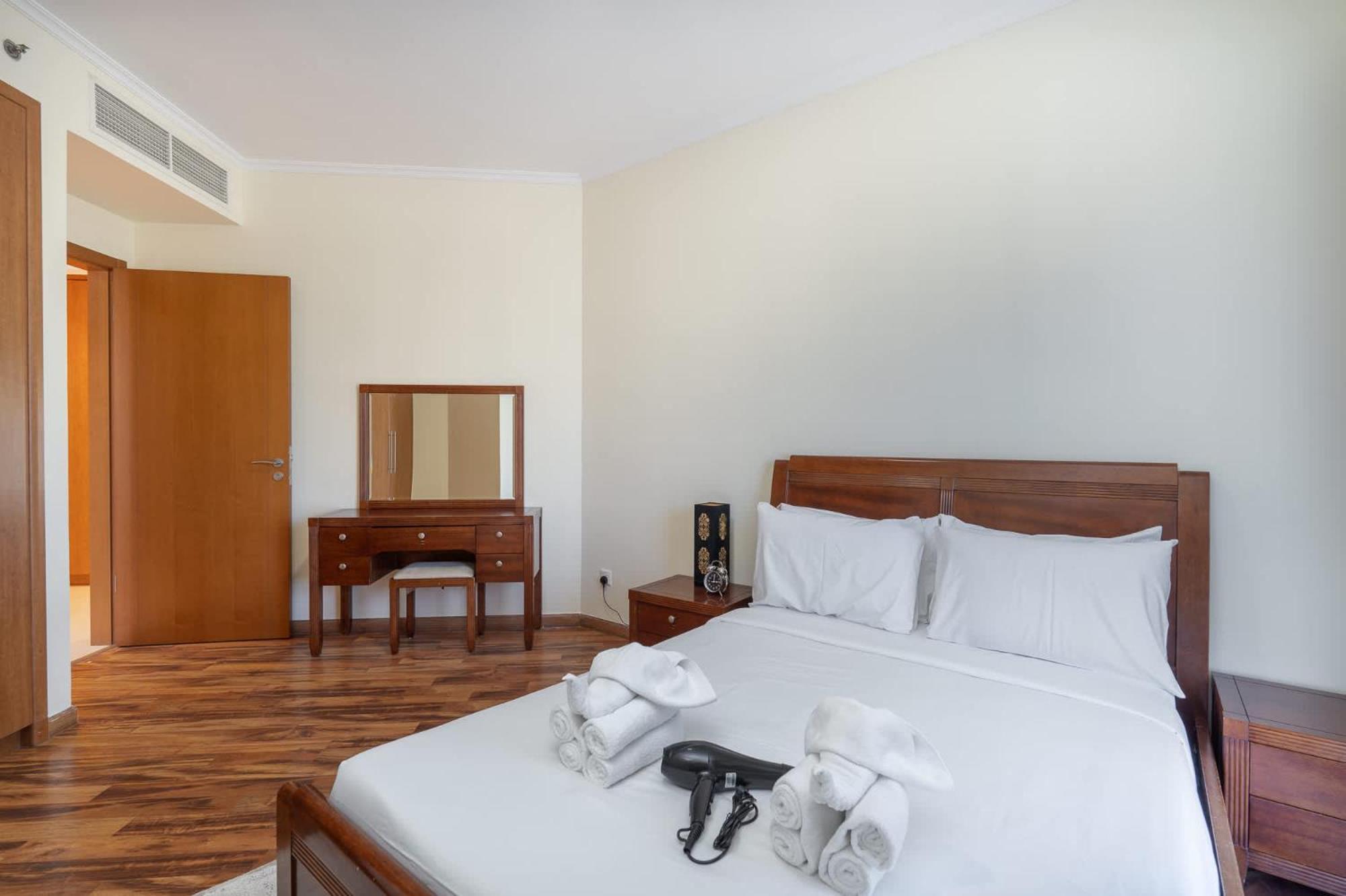 Modern 2br In Jlt - Prime Location Apartment Dubai