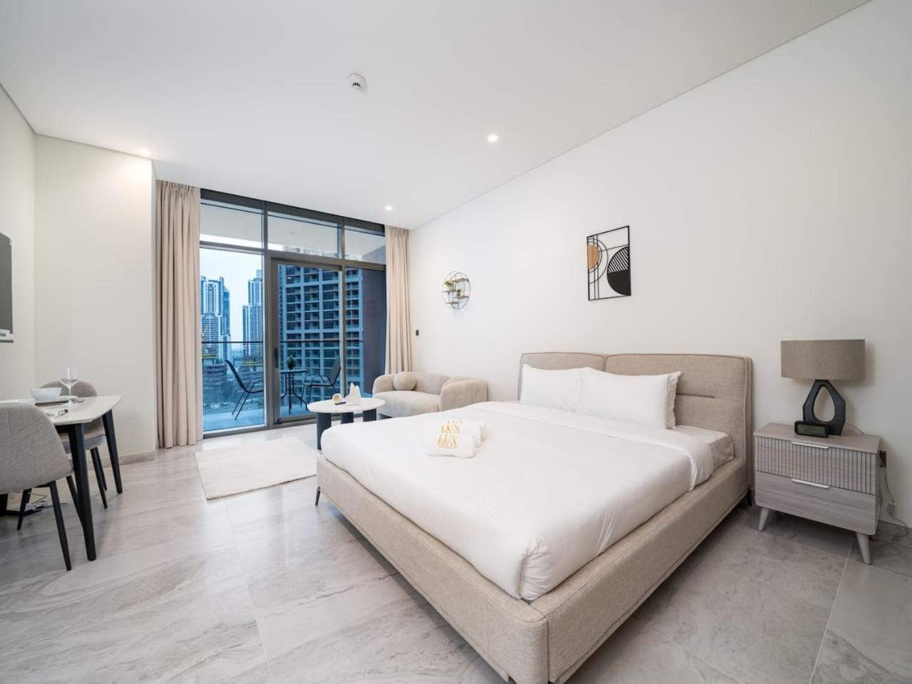 Apartment Luxury In Peninsula Five, Business Bay *