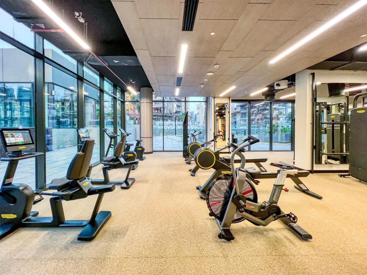 Luxury In Peninsula Five, Business Bay Dubai