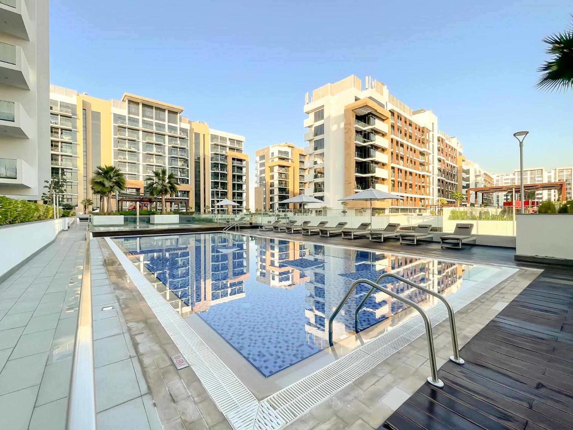 Modern & Bright Space * Dubai