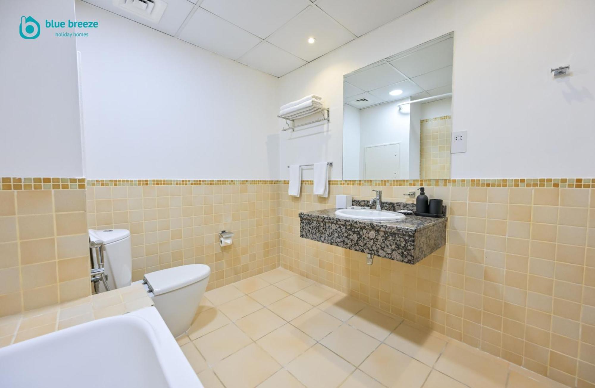 Blue Breeze - Elegant 3br With Panoramic Marina Views In Jbr Dubai