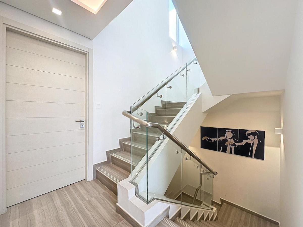 3 Bed - Aquilegia, Damac 2 * Dubai