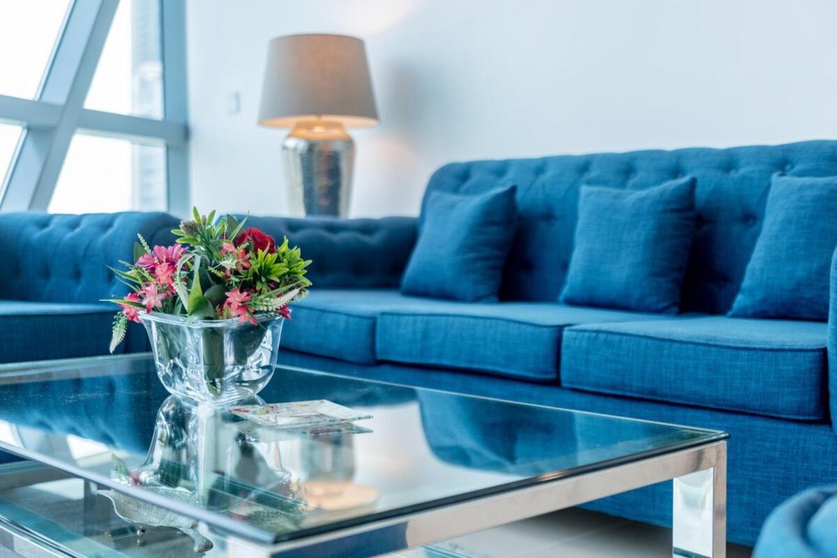 Apartment Luxury 2br In Difc, Steps To Gate Avenue And Mall Dubai