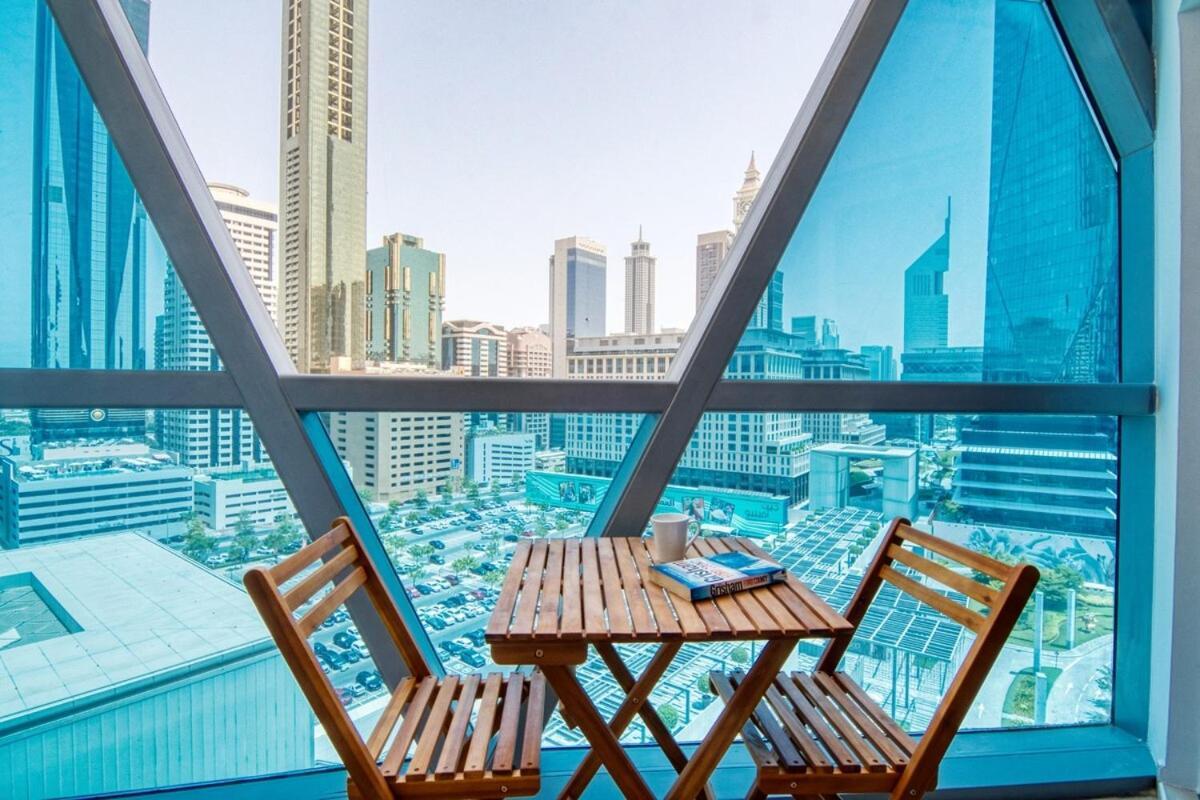 Luxury 2br In Difc, Steps To Gate Avenue And Mall Dubai