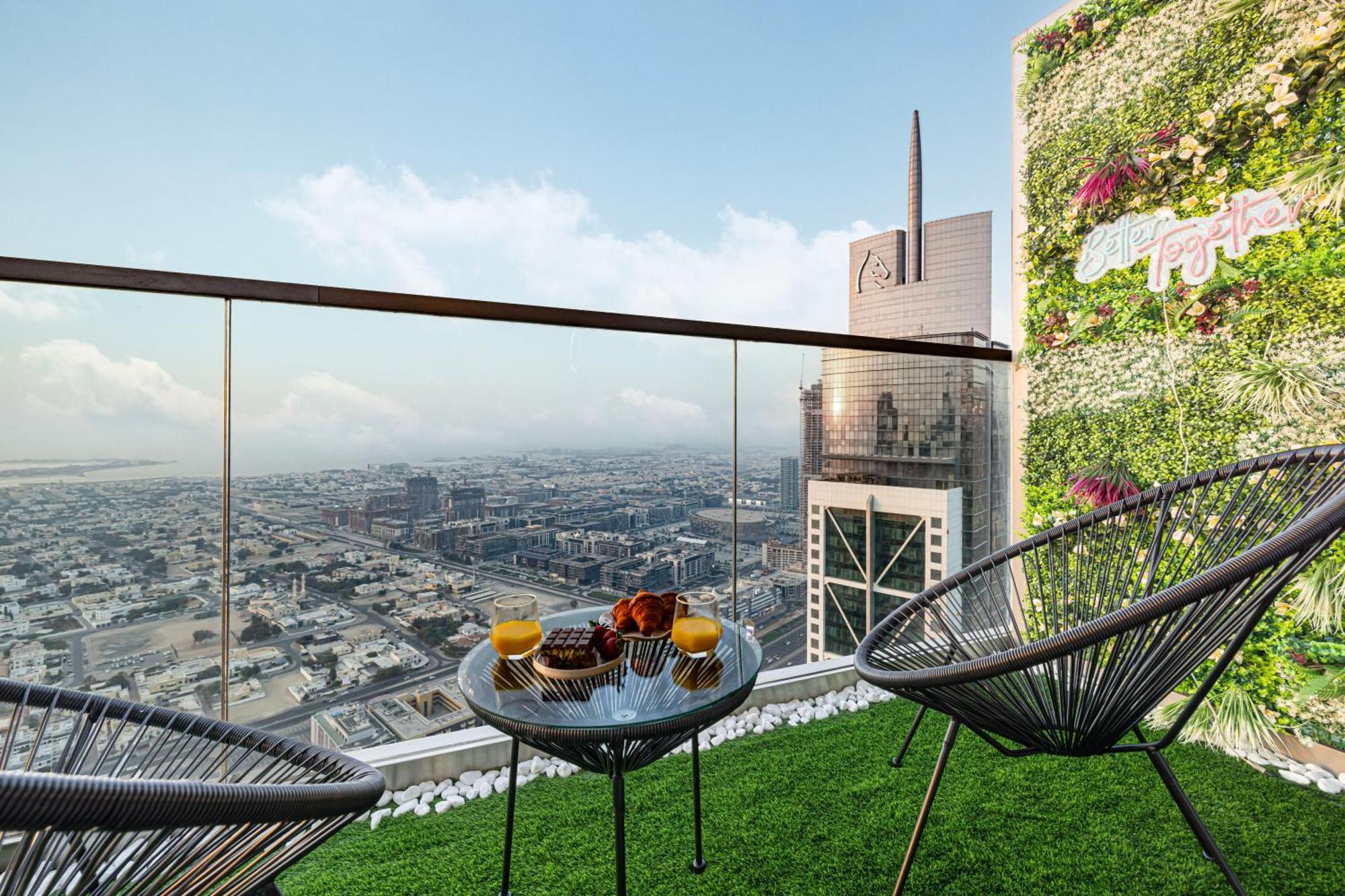 Cloud Nine Panorama & Rooftop Infinity Pool, 3br In Paramount Midtown Apartment *