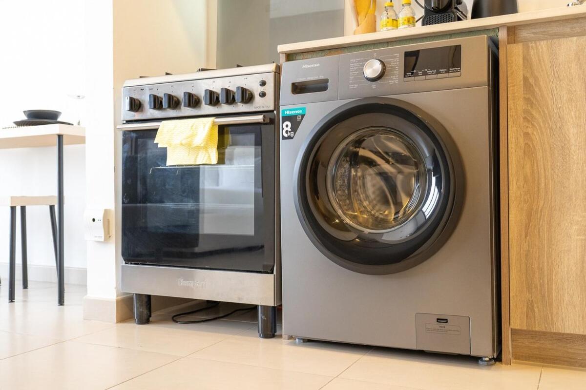 Stylish For 4 In Vibrant Town Square Apartment