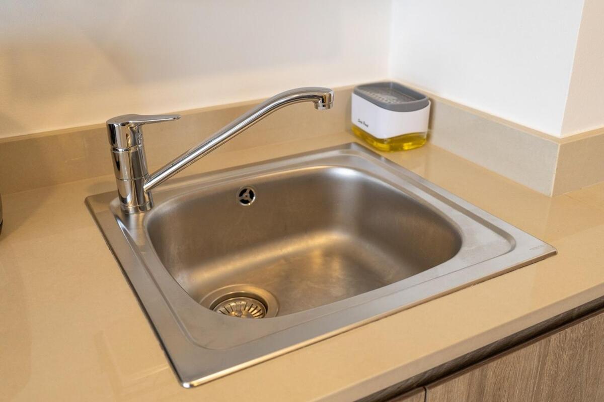 Stylish For 4 In Vibrant Town Square Apartment