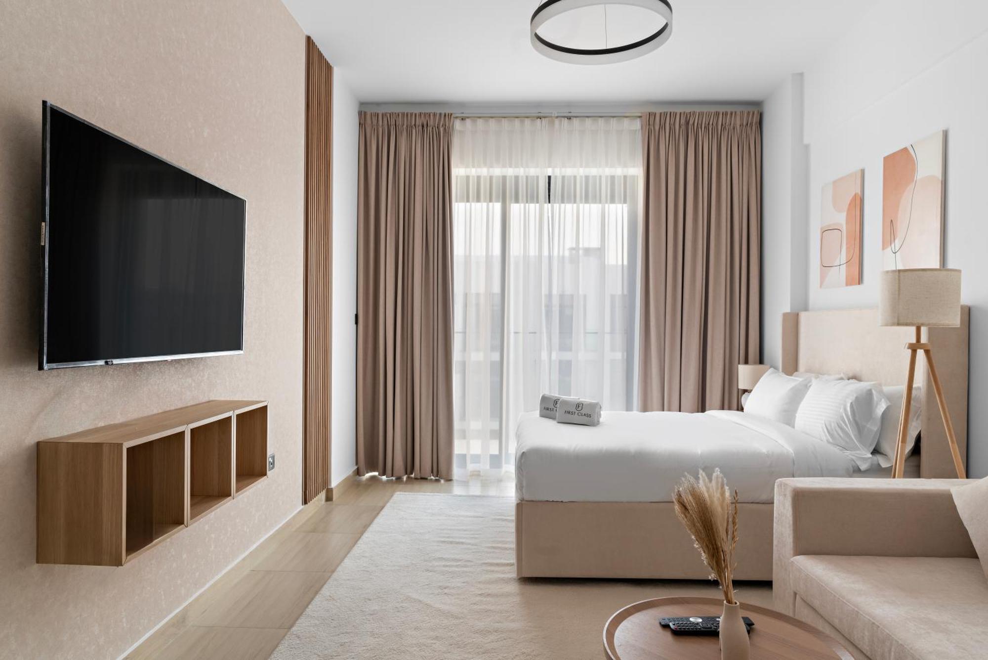 First Class Chic & Cozy Haven *