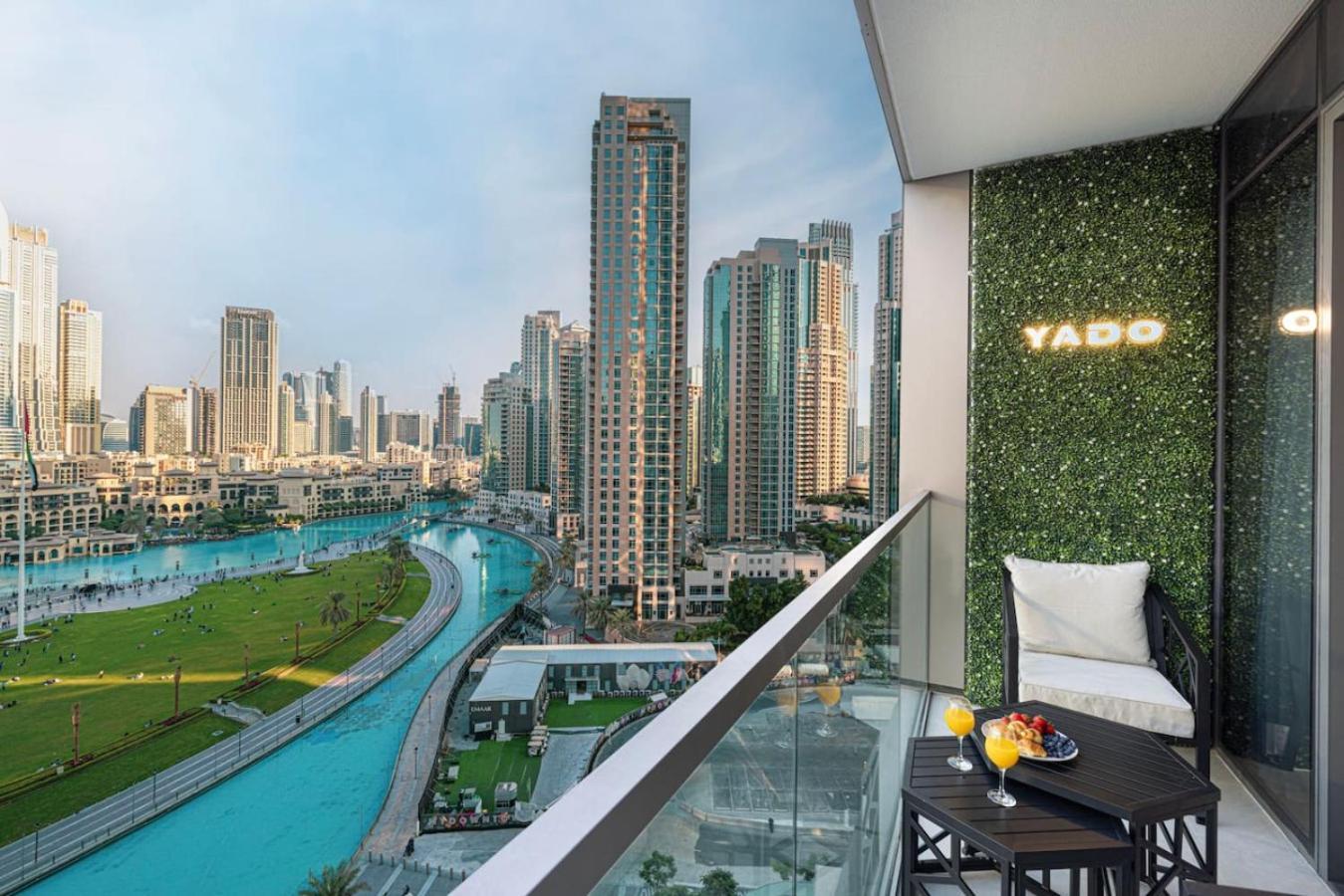 New Burj Khalifa And Fountains View Luxury Apartment Dubai