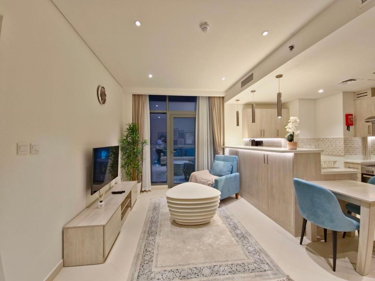 The Palm Hideaway Chic With Rooftop Vibes Managed By Sunnyhomes *