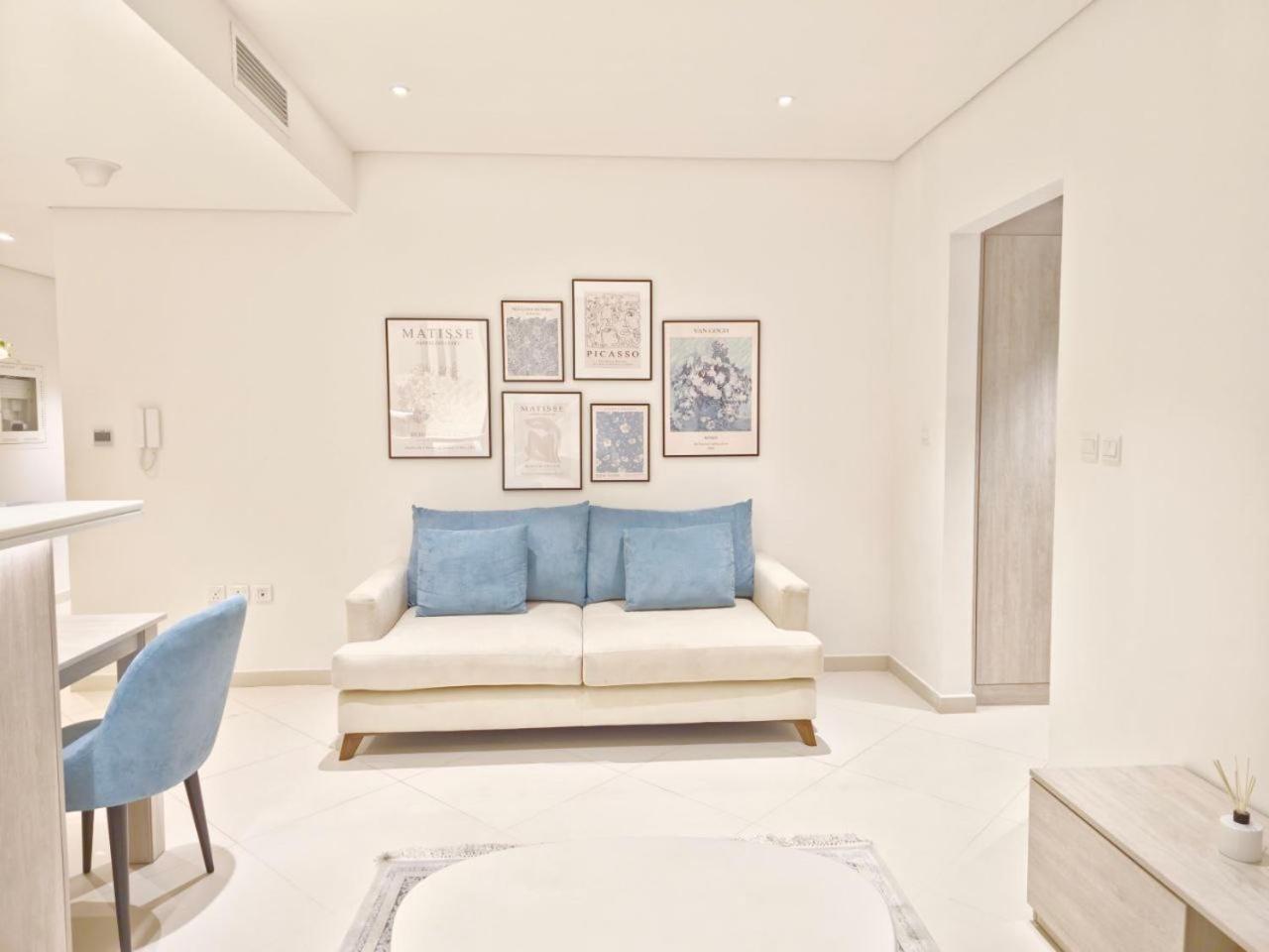 The Palm Hideaway Chic With Rooftop Vibes Managed By Sunnyhomes Dubai