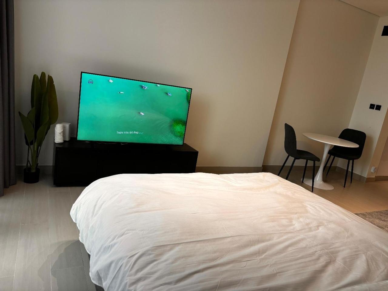 Disalvo Smart And Luxury Apartment Dubai